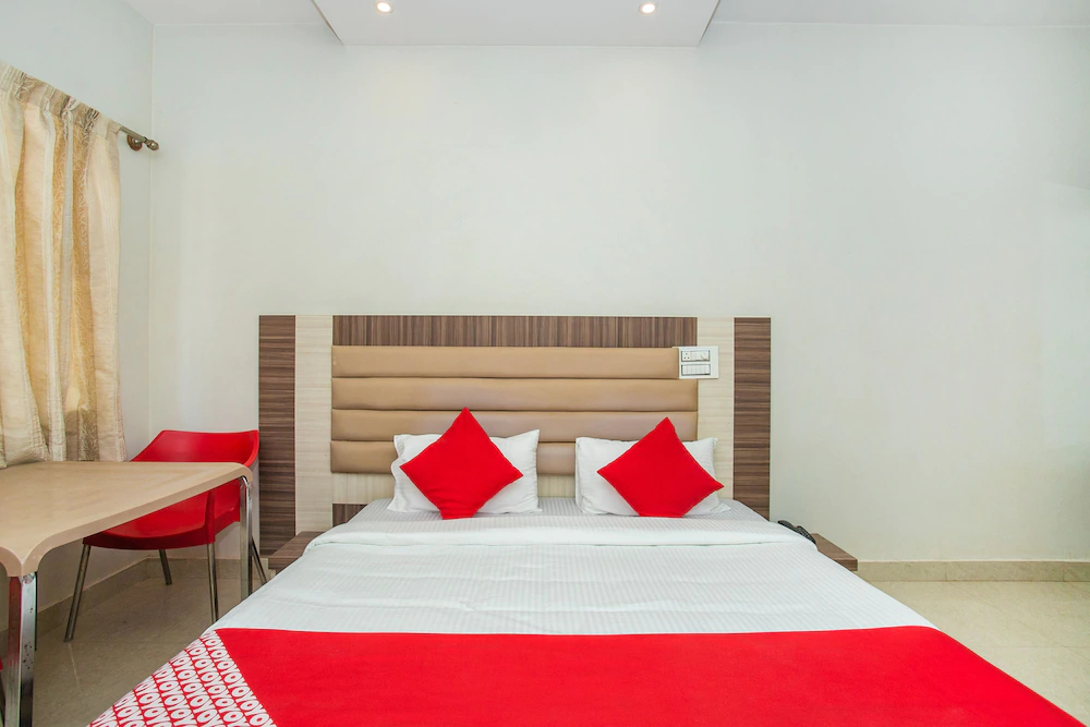 LG Residency by OYO Rooms