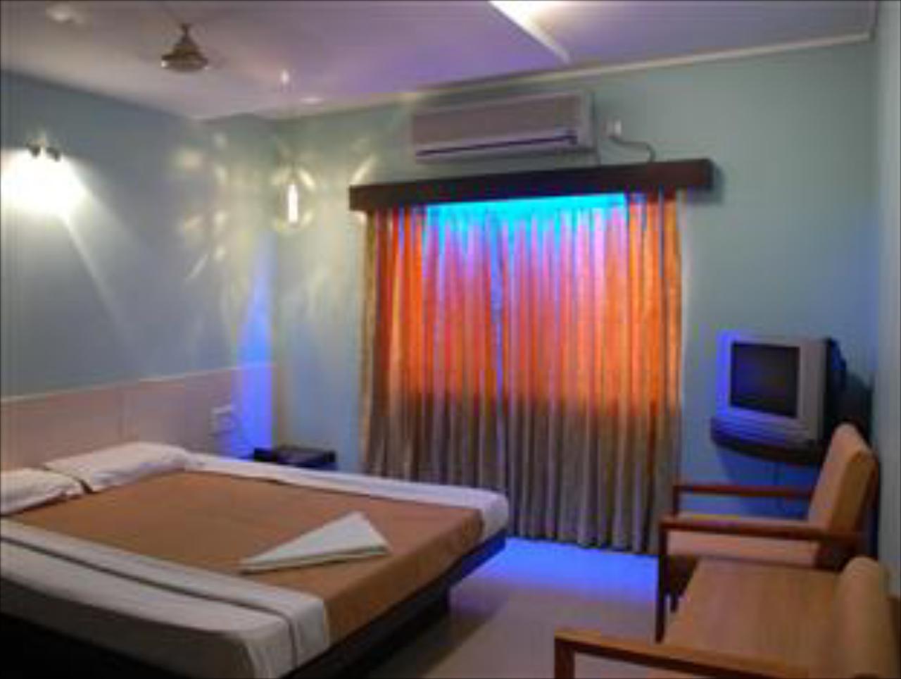 Hampi Lotus Karthik Hotel