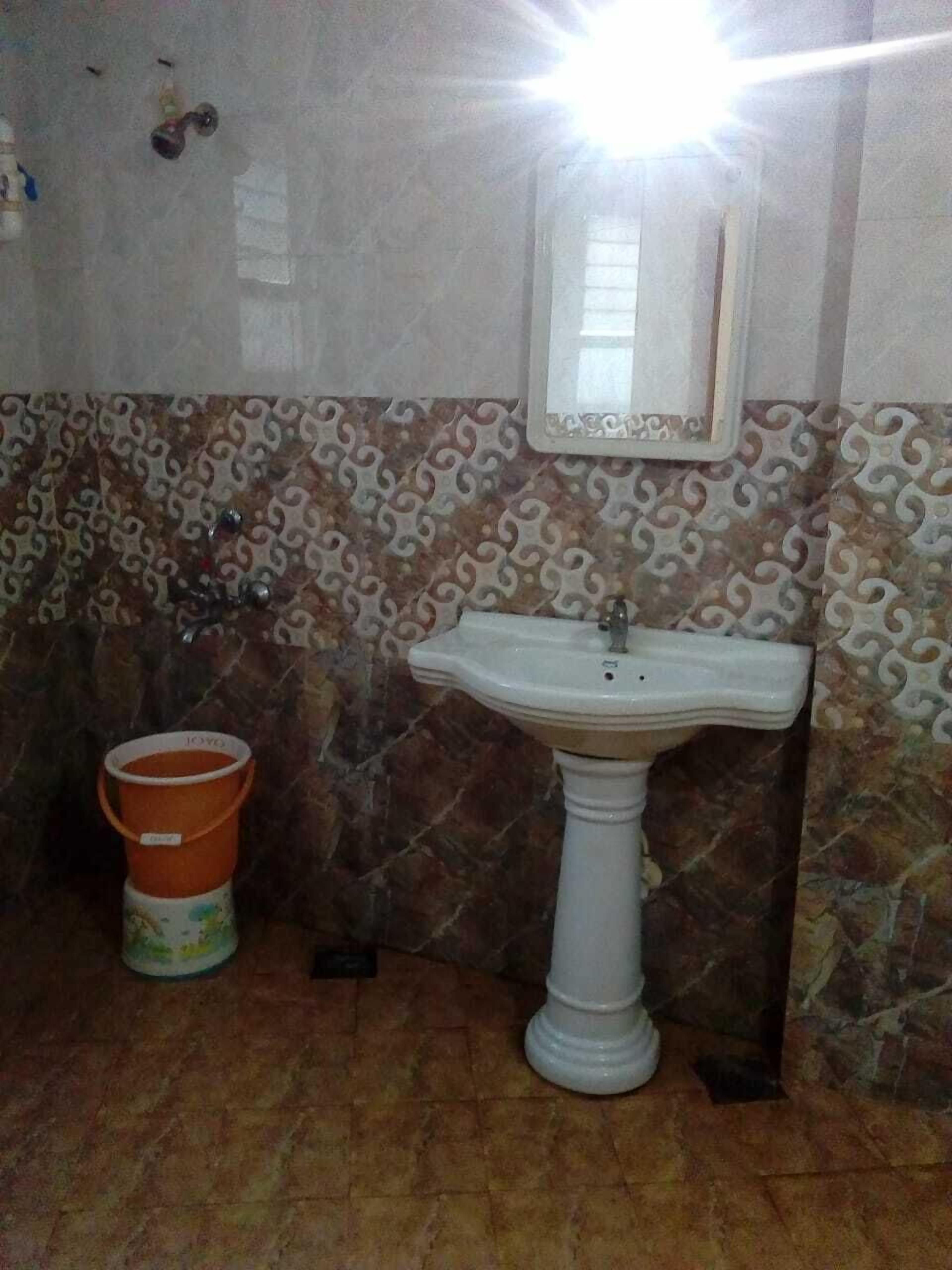 Chalukya Residency by OYO Rooms