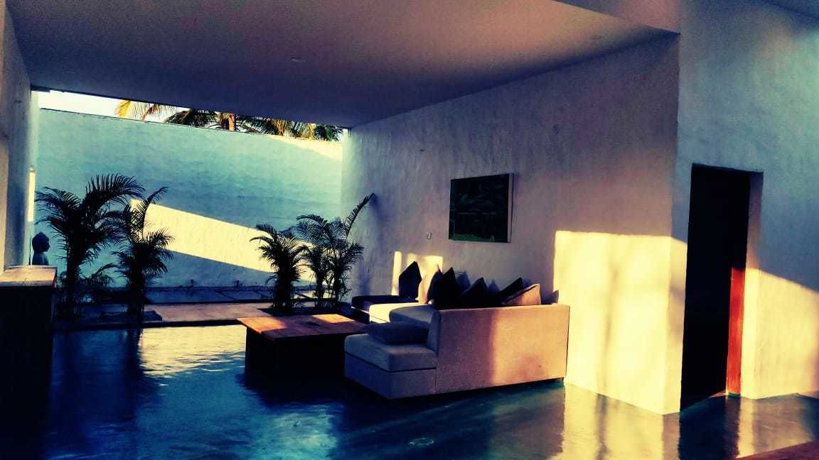 White Nirvana