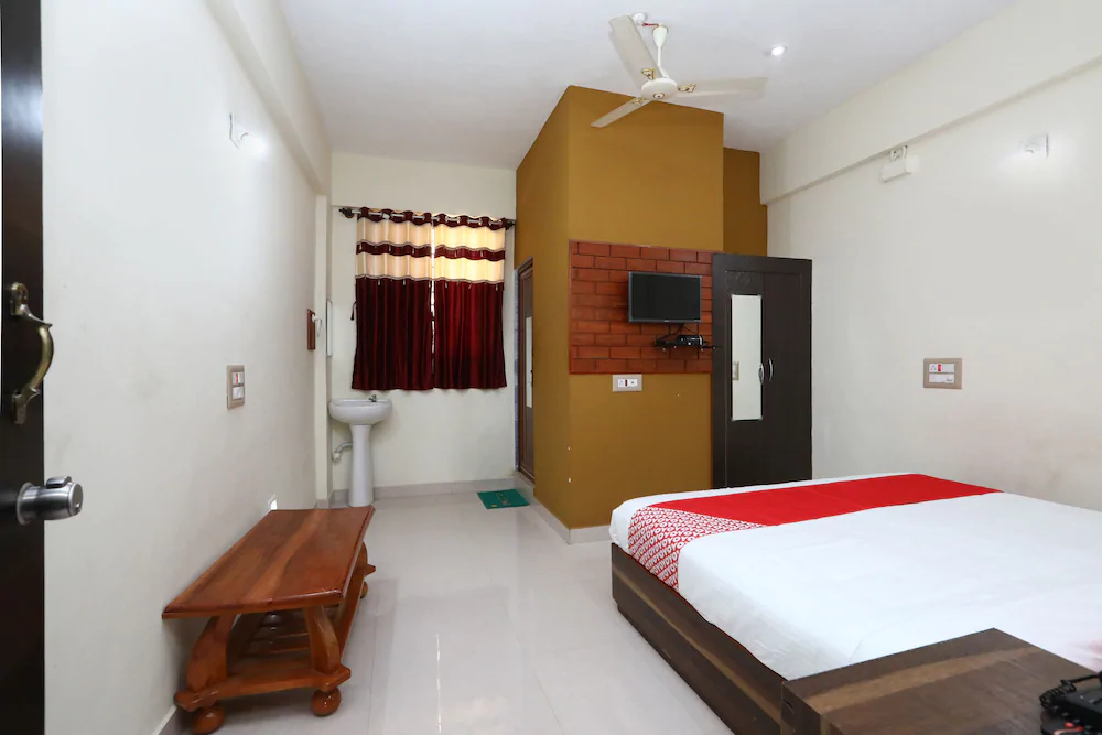 Nanjunda Palace By OYO Rooms