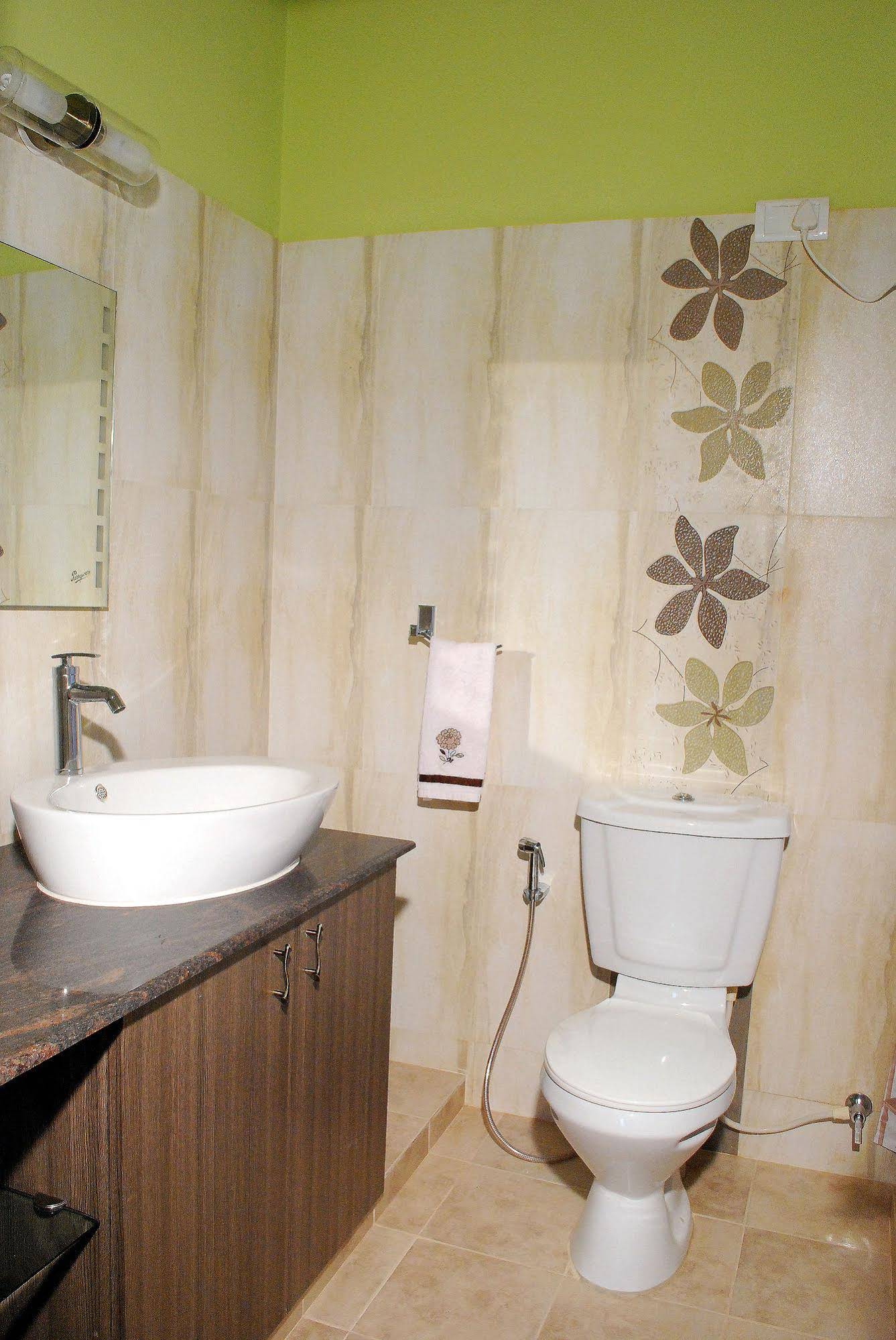 Amritasthanam Guest House & Retreat