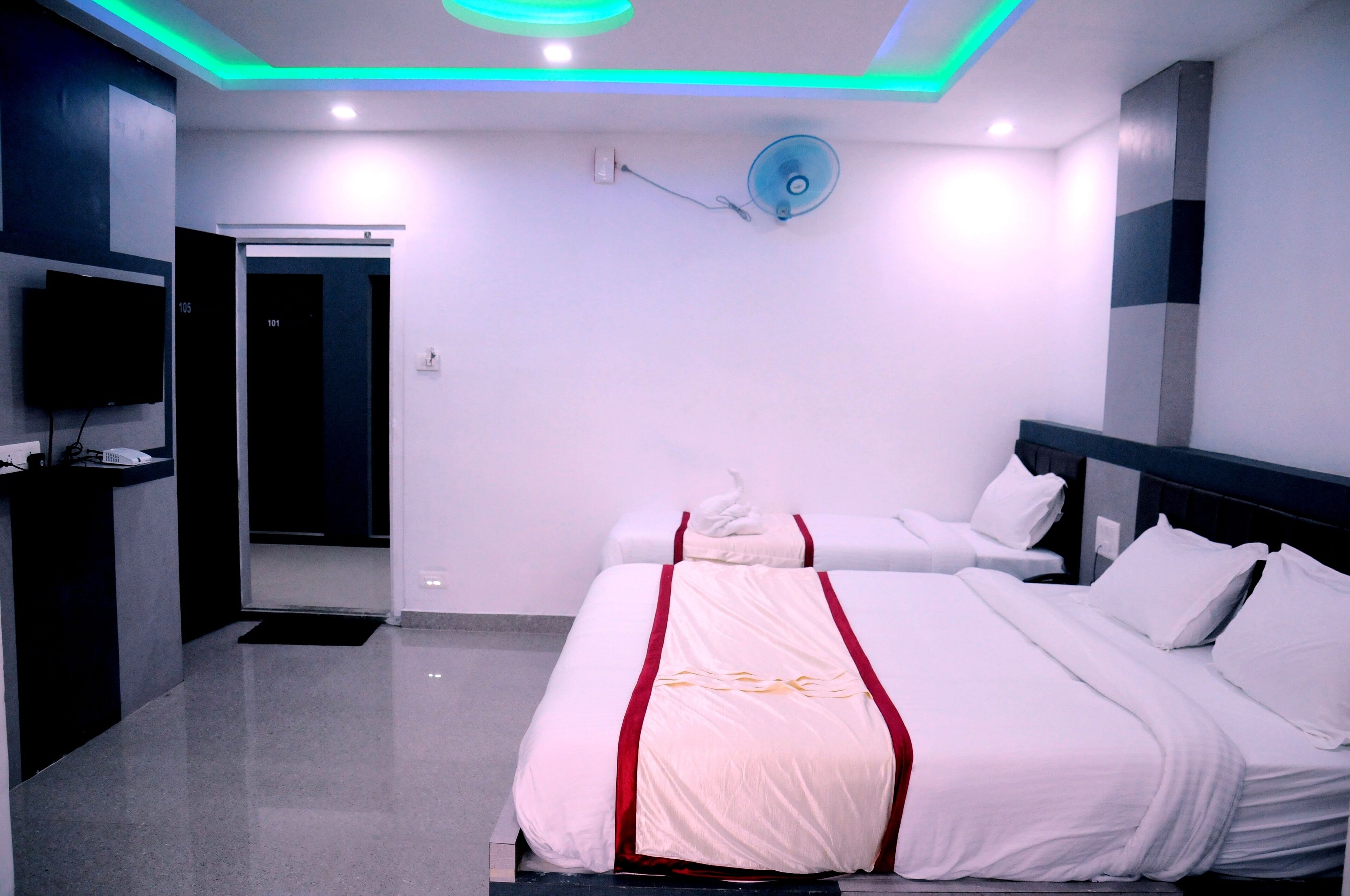 Hotel Shawrya The Grand