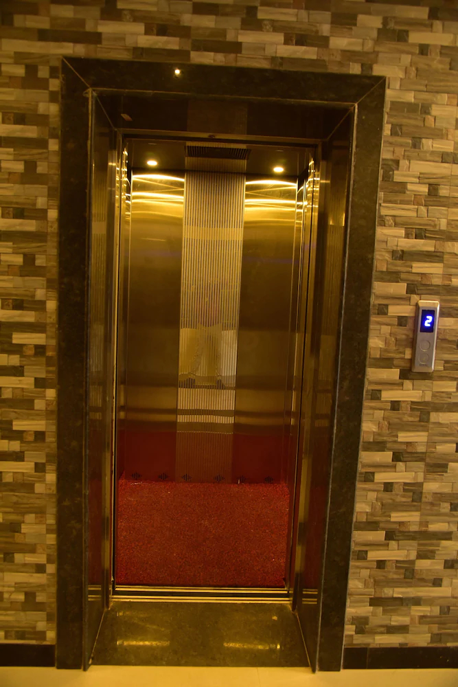 Hotel Citywalk Residency by OYO Rooms