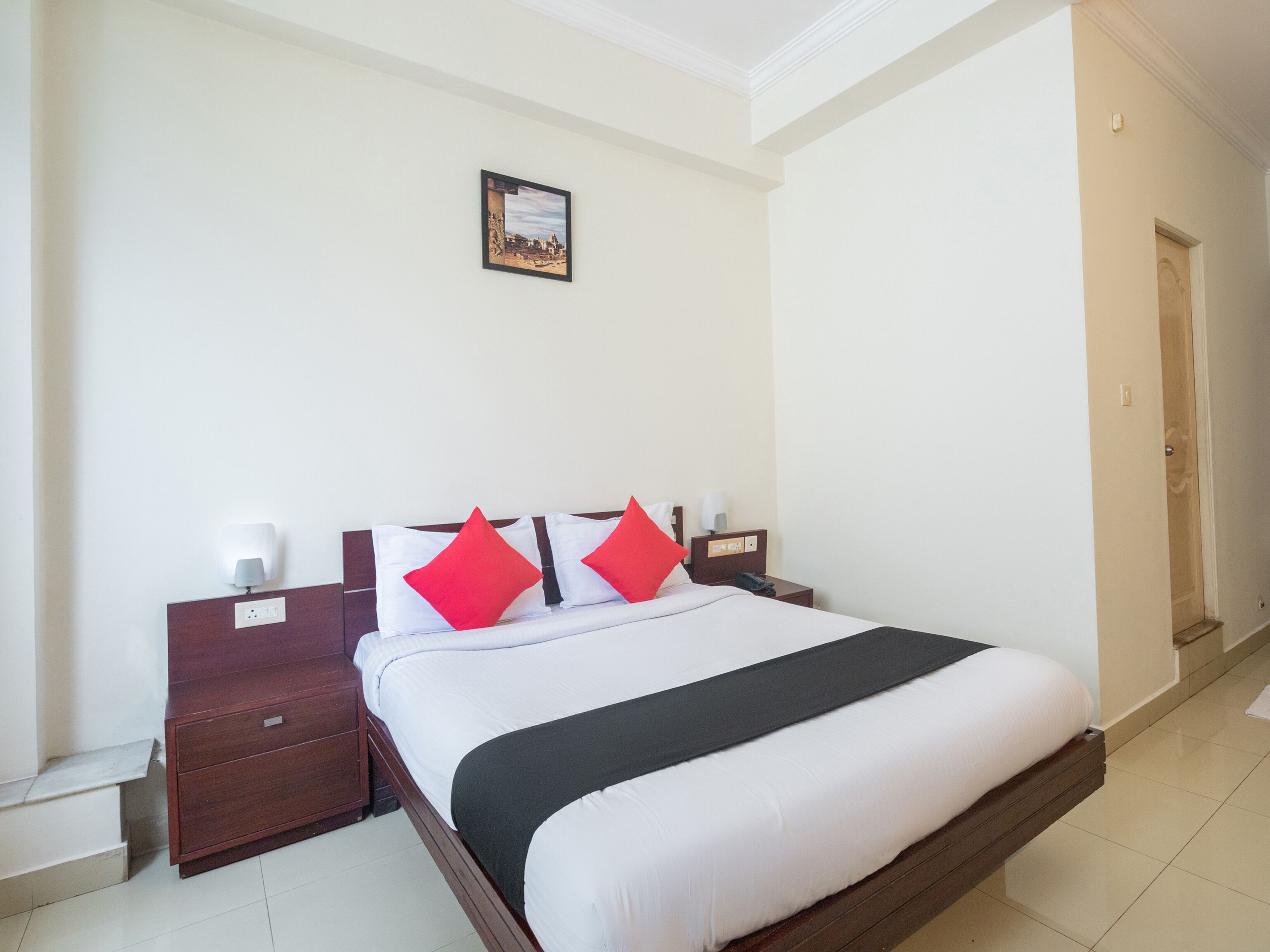 Hotel Maya International by OYO Rooms