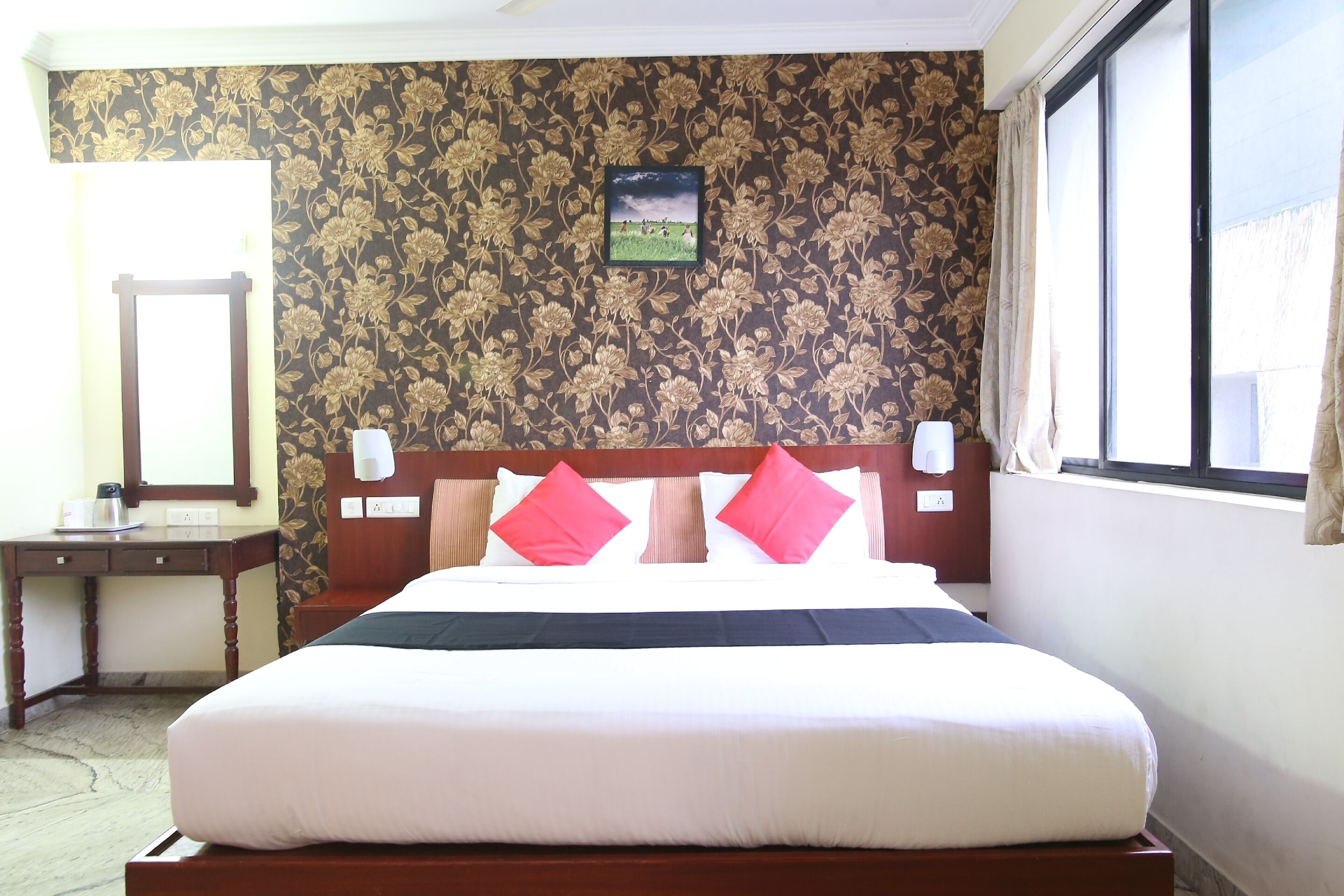Hotel Maya International by OYO Rooms