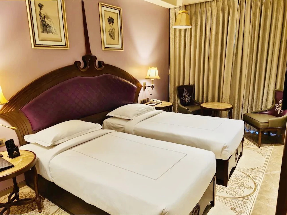 Hotel Sai Palace