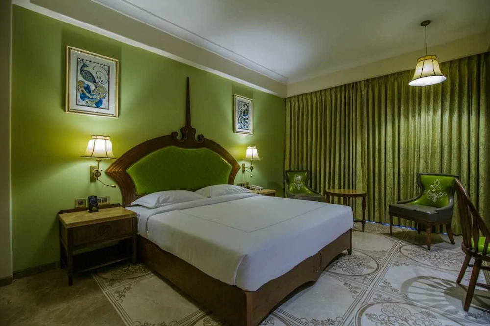 Hotel Sai Palace