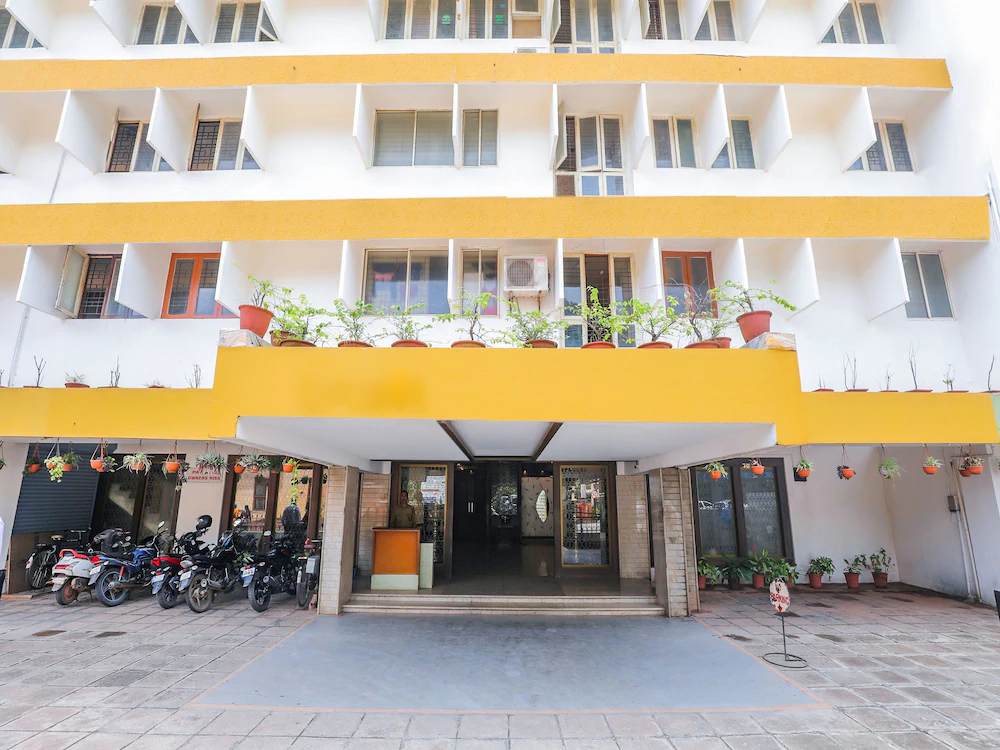 Hotel Srinivas by OYO Rooms