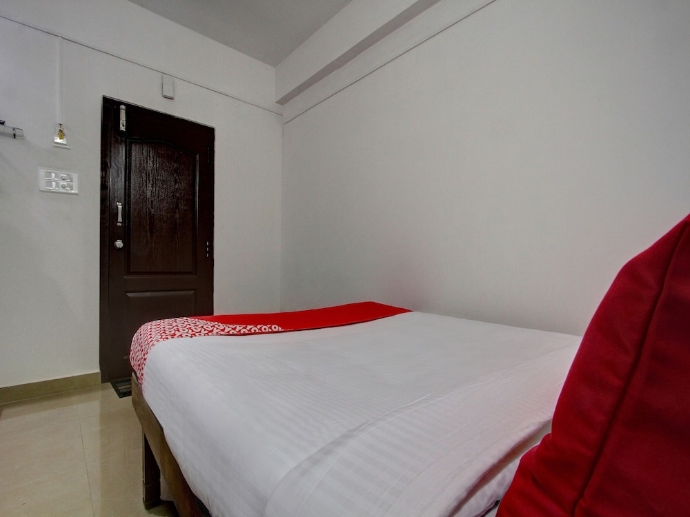 OYO 22441 Hotel Shanthala Boarding And Lodge