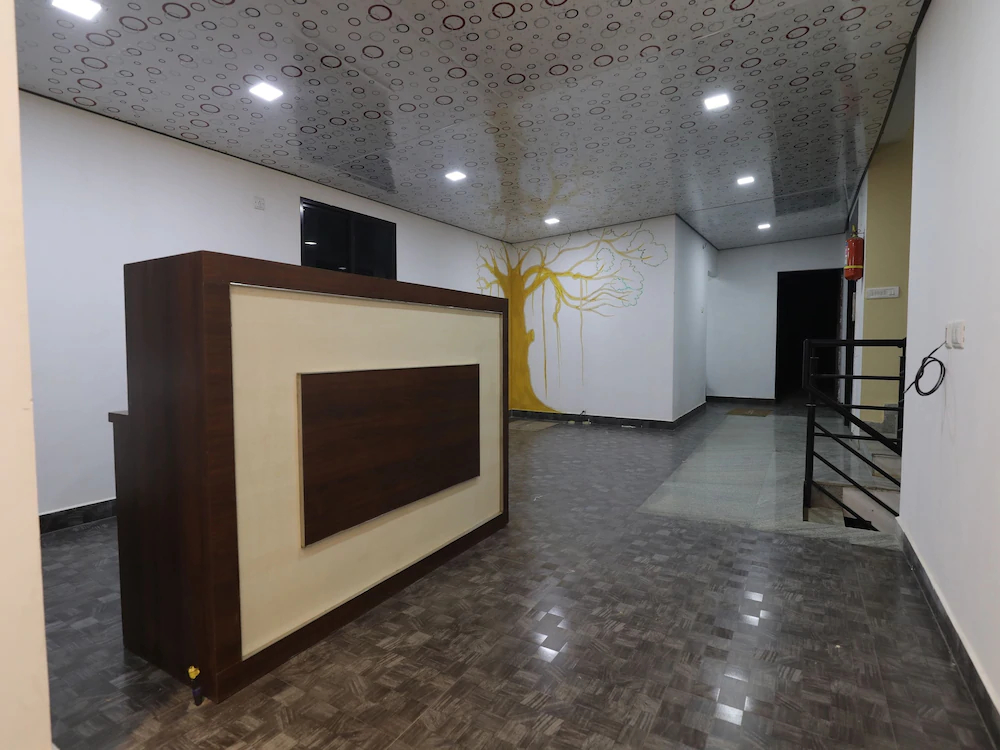 Rachana Palace by OYO Rooms