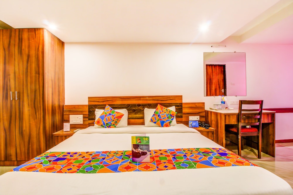Sai Arya Residency by OYO Rooms