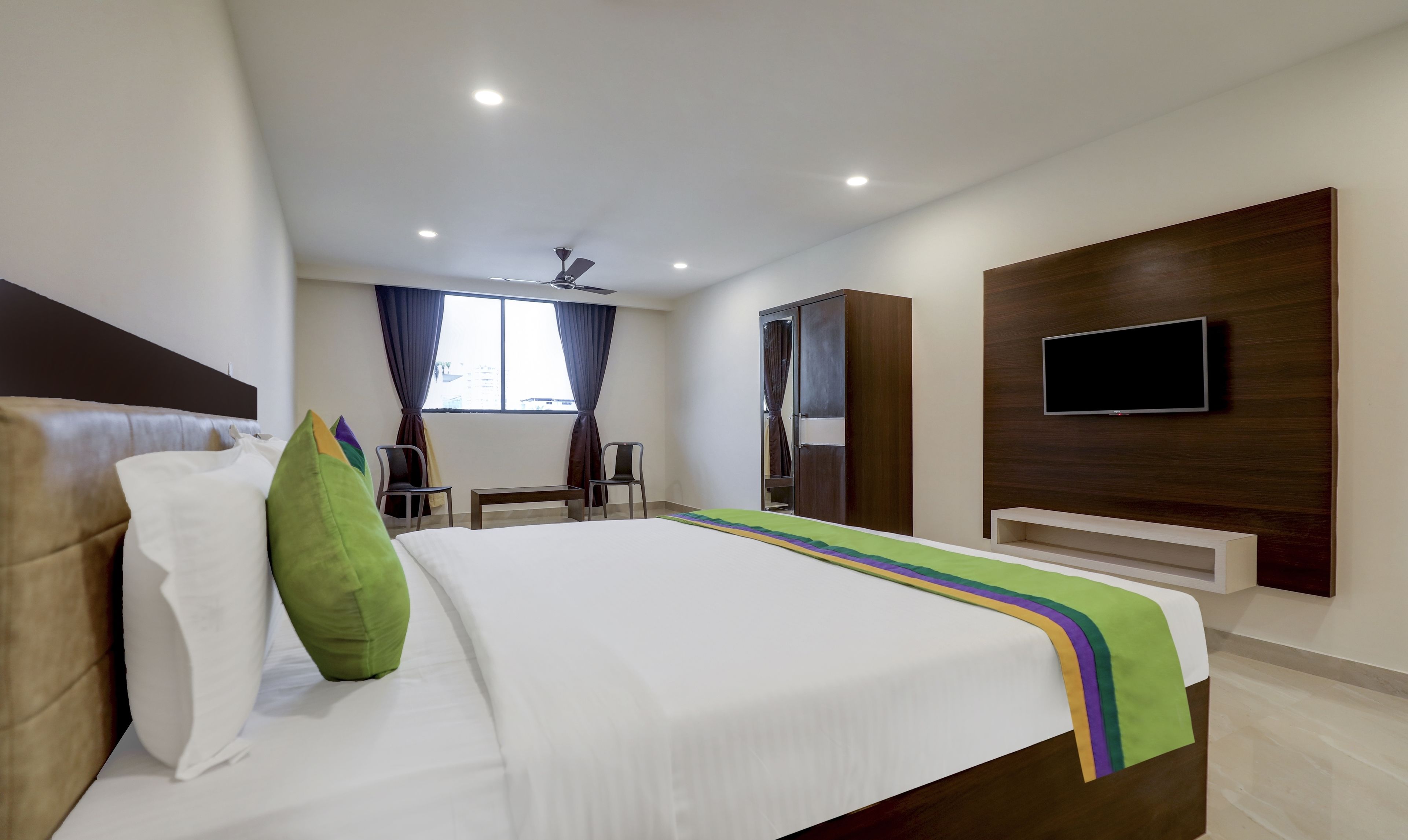 Samit Suites by Treebo