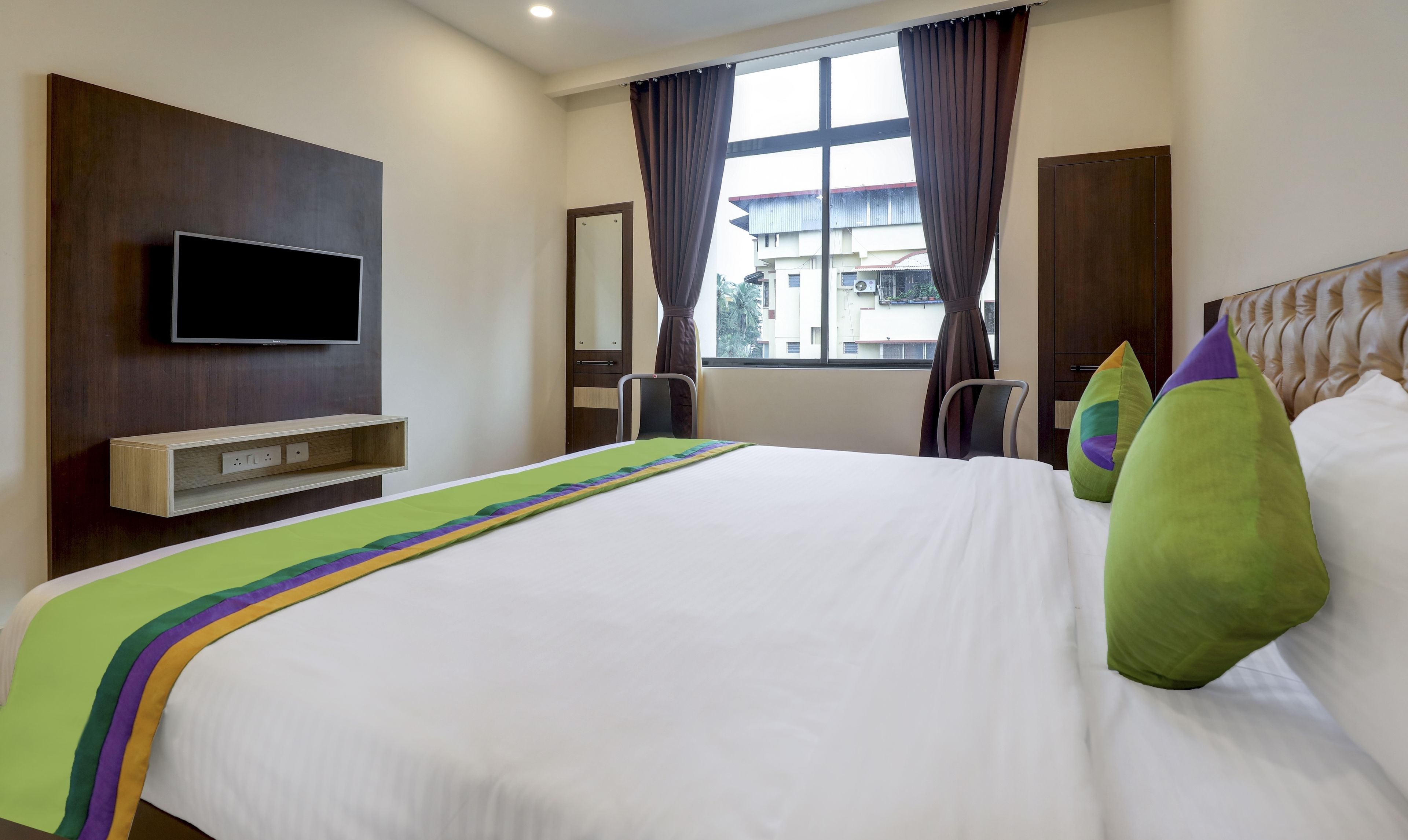 Samit Suites by Treebo