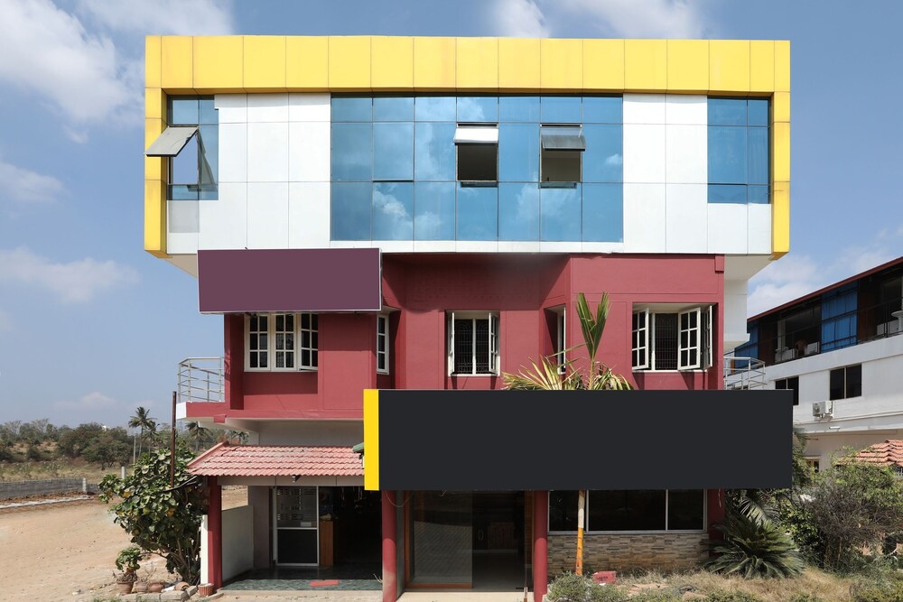 Dsrr Comforts By OYO Rooms