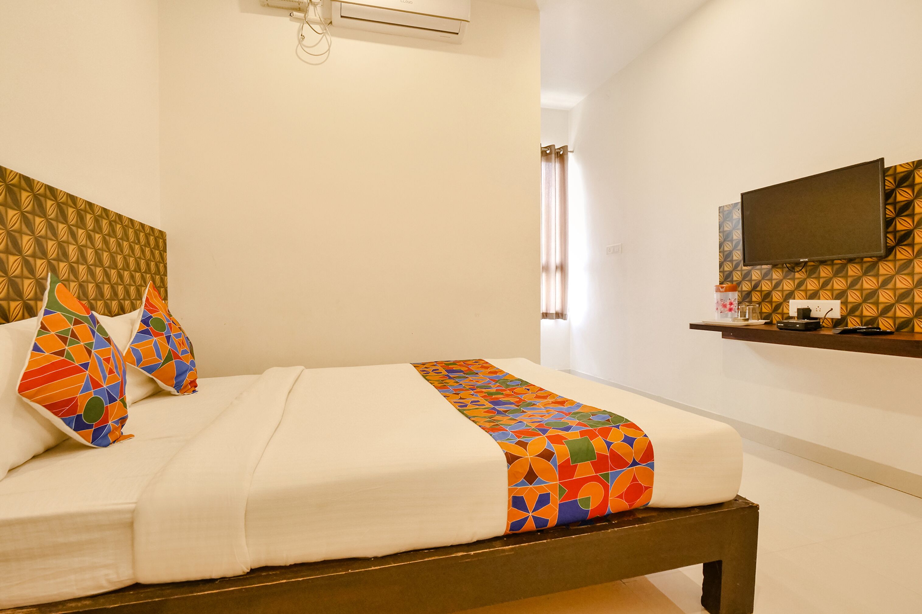 Fabexpress Krishna Suites
