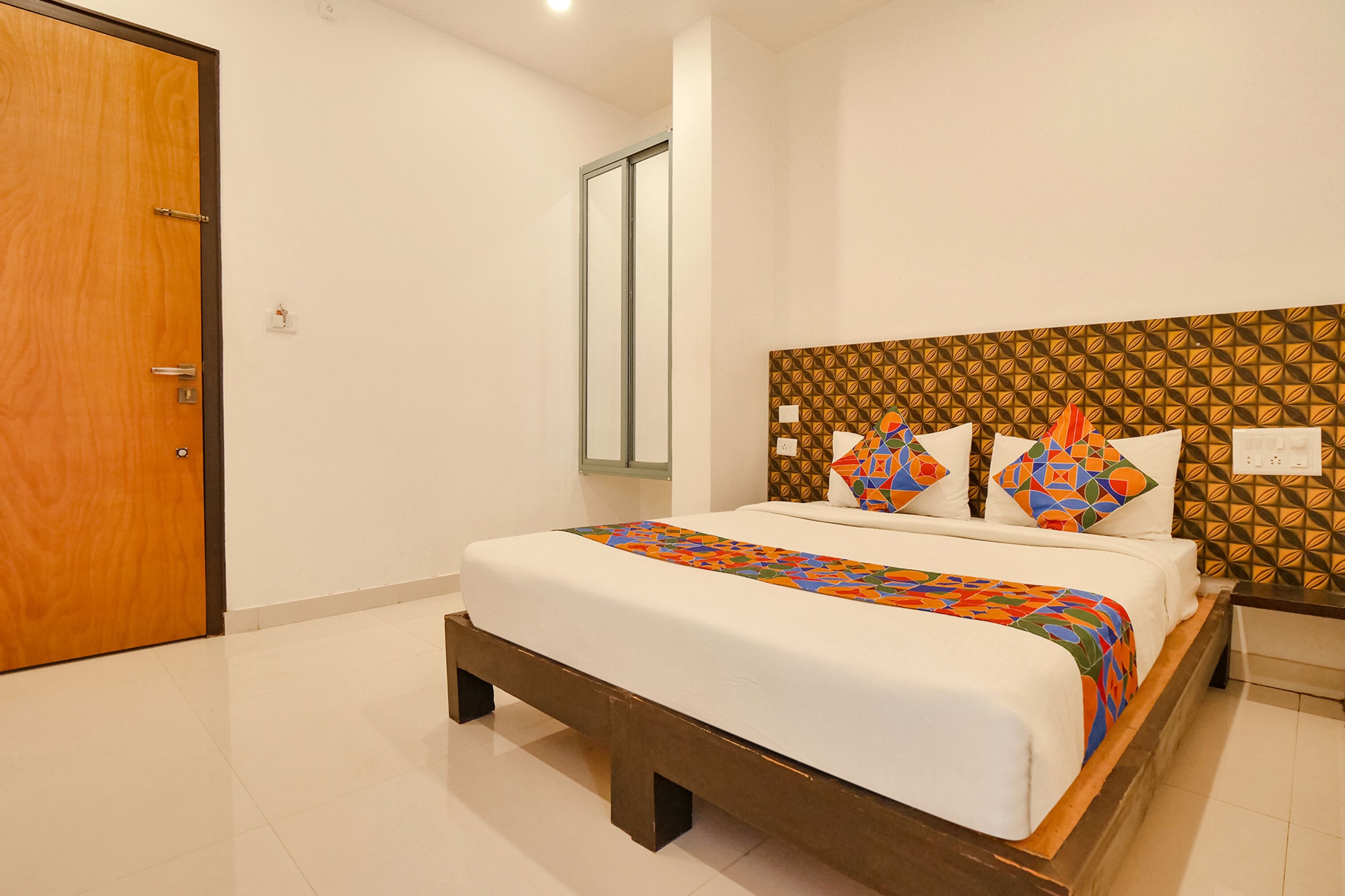 Fabexpress Krishna Suites