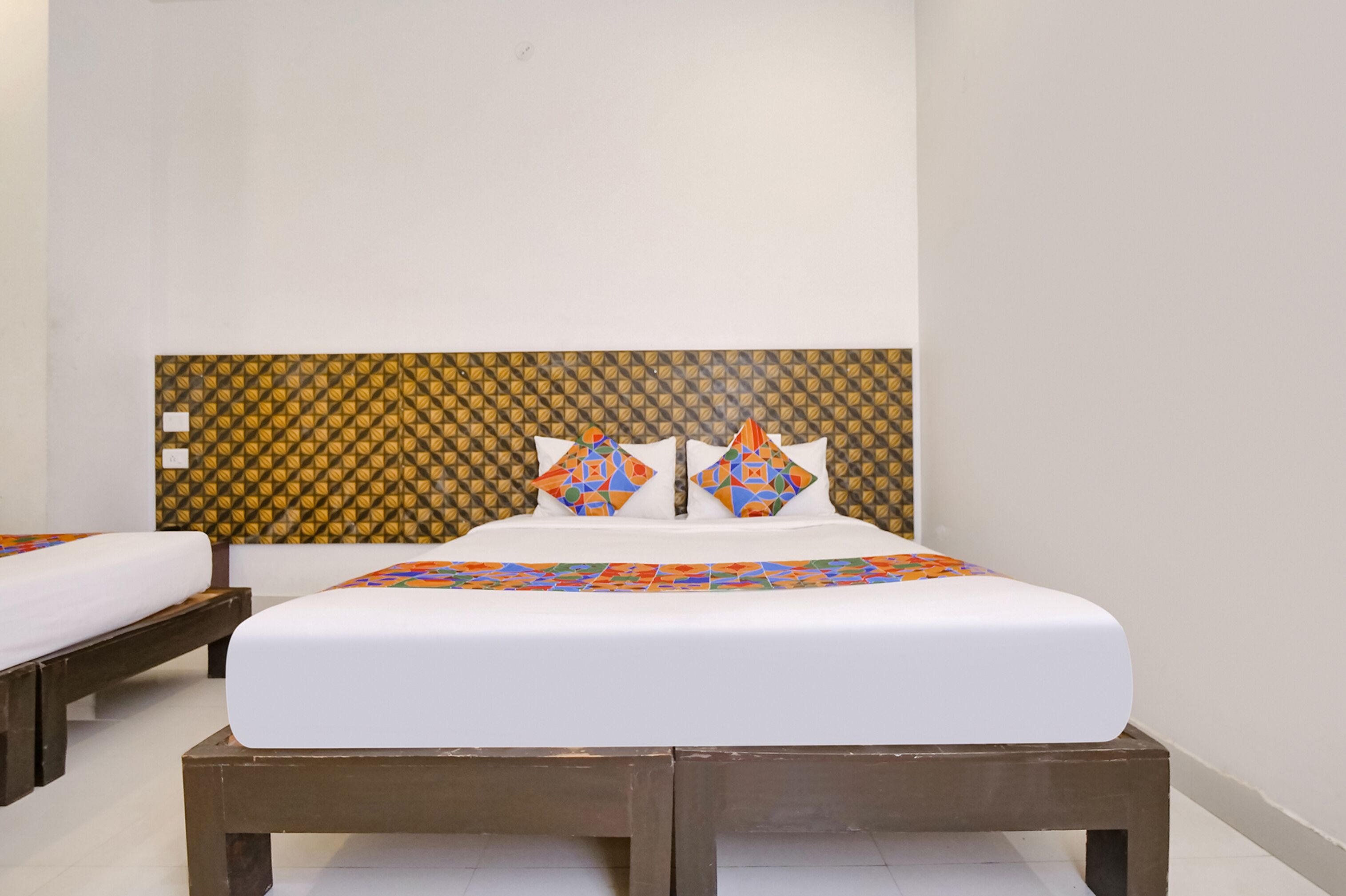 Fabexpress Krishna Suites