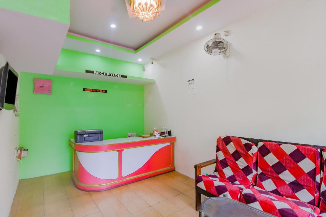 H K Residency by OYO Rooms