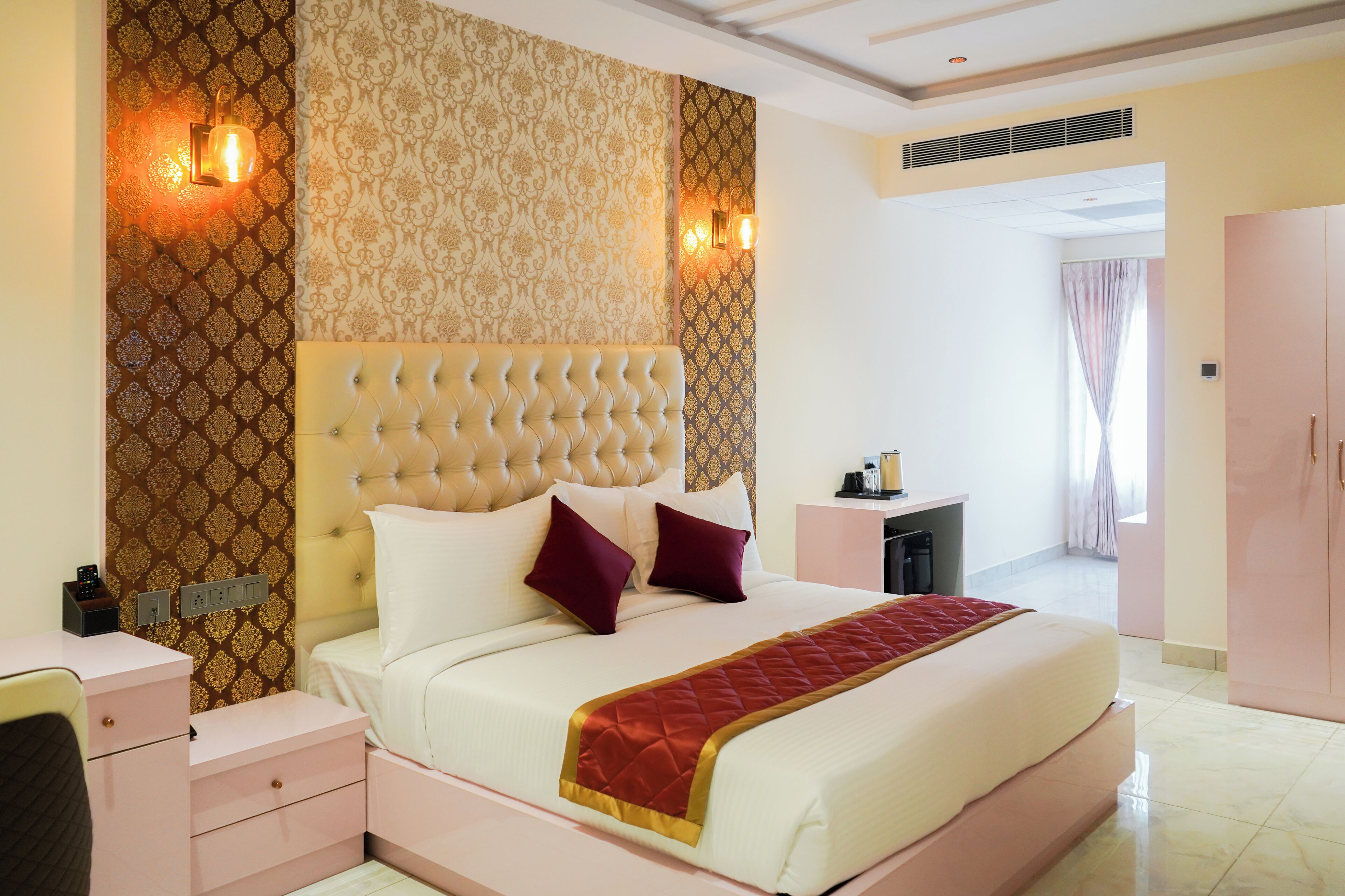 Hotel Yathin