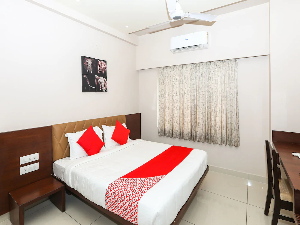 JN Stay By OYO Rooms