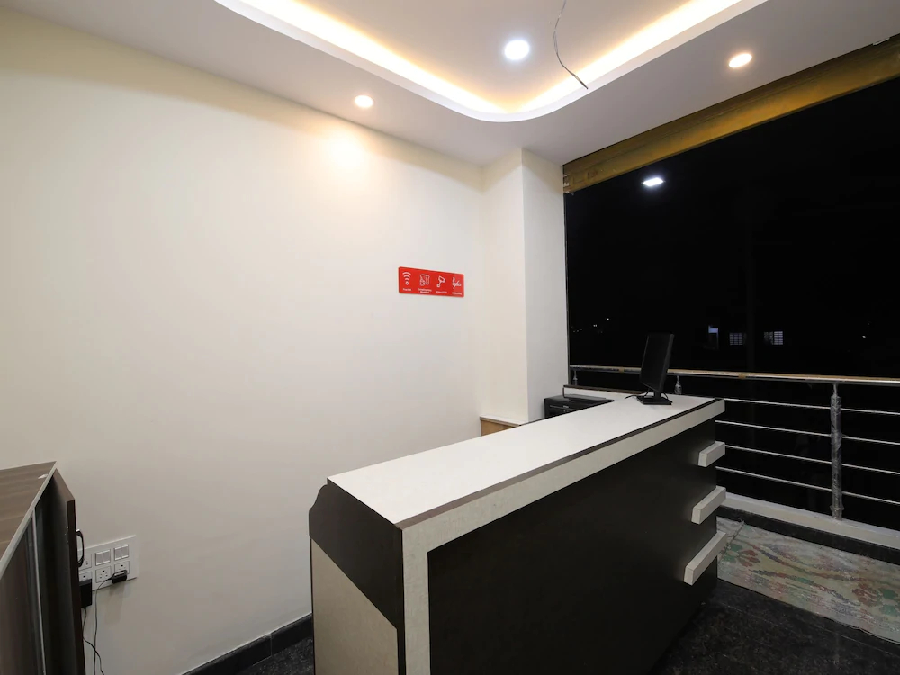 Mathura Inn By OYO Rooms