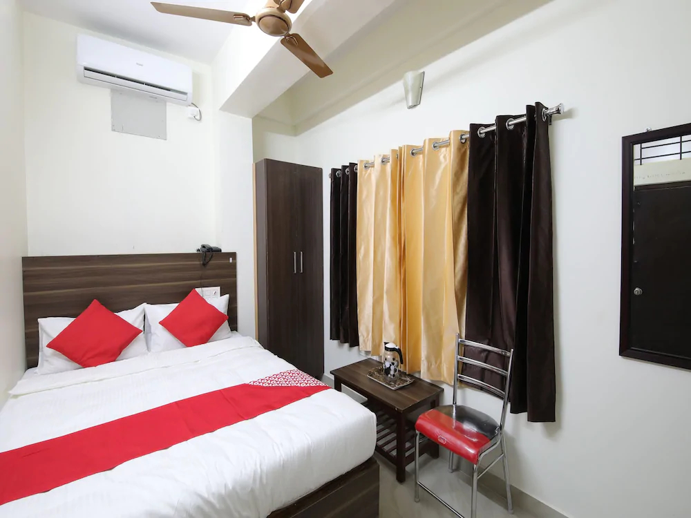 Mathura Inn By OYO Rooms