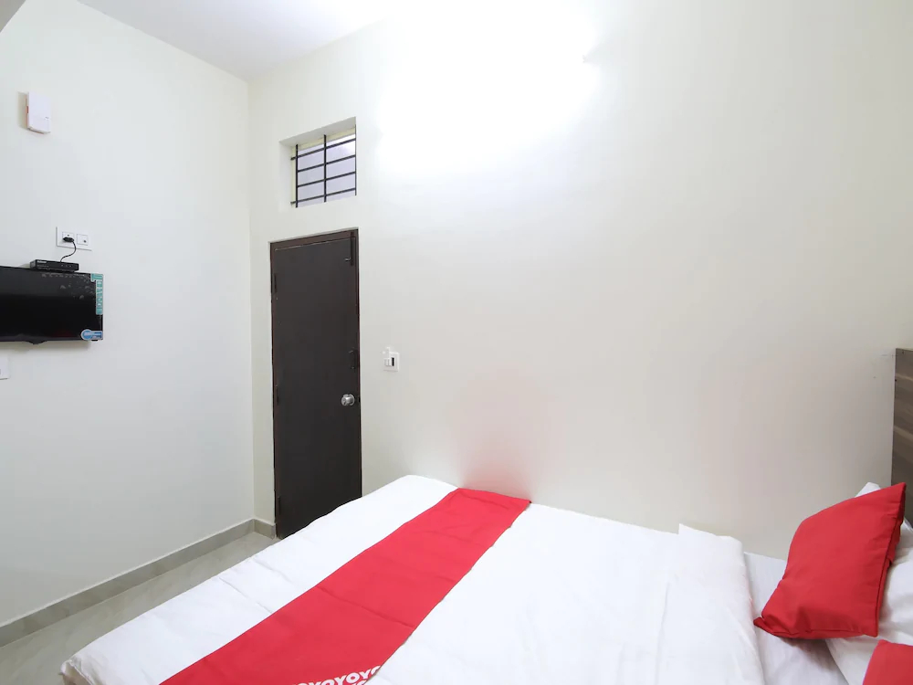 Mathura Inn By OYO Rooms