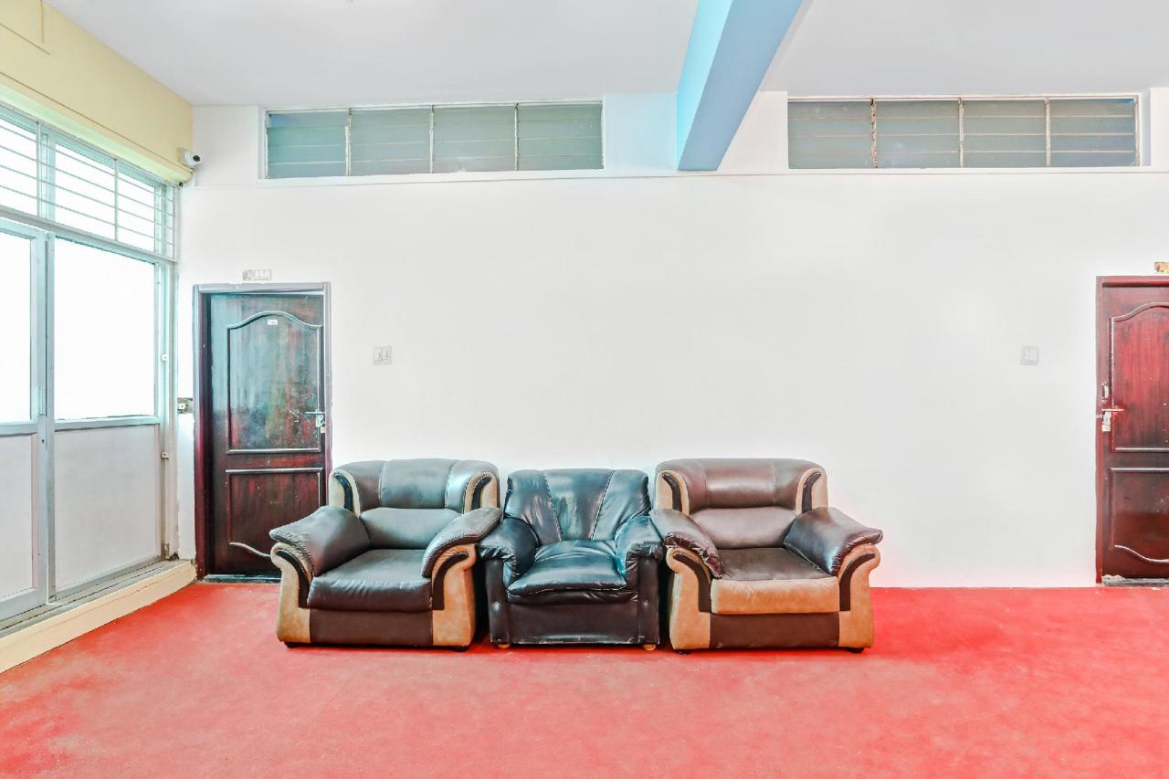 Moonlight Residency by OYO Rooms