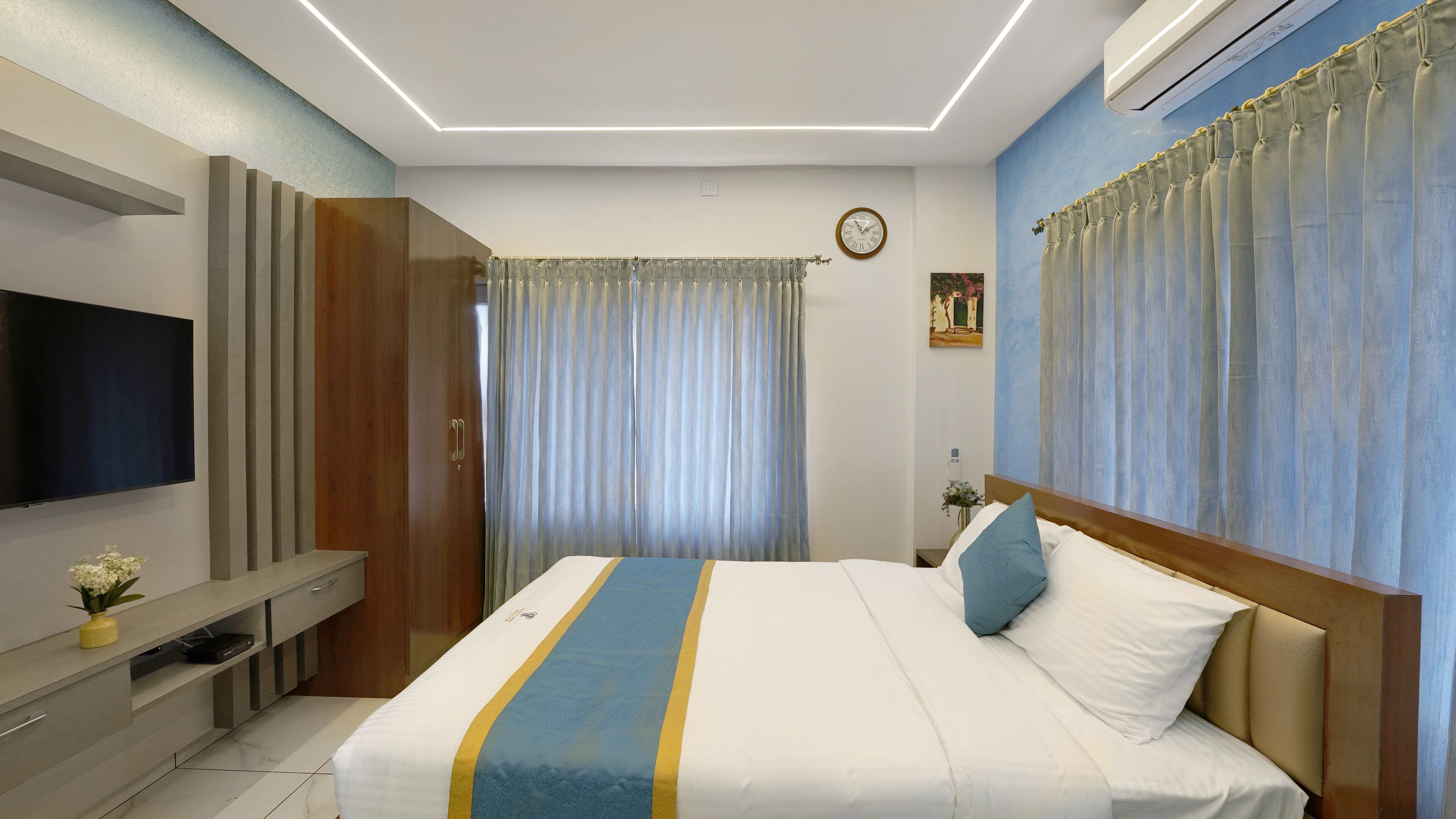 Royal Tusker Luxury Service Apartments