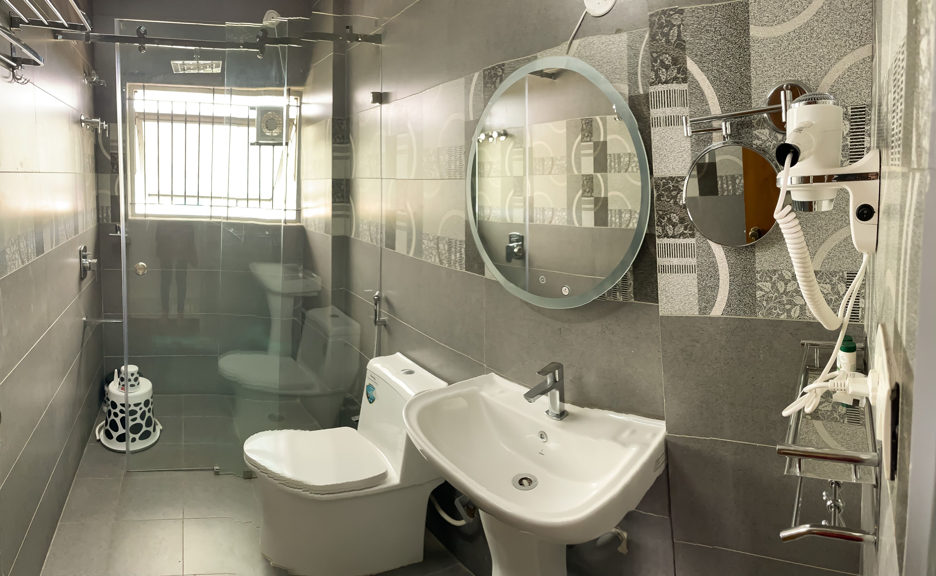 Royal Tusker Luxury Service Apartments