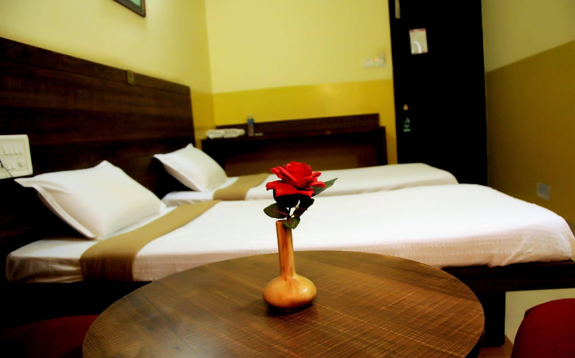 Suvarna Residency