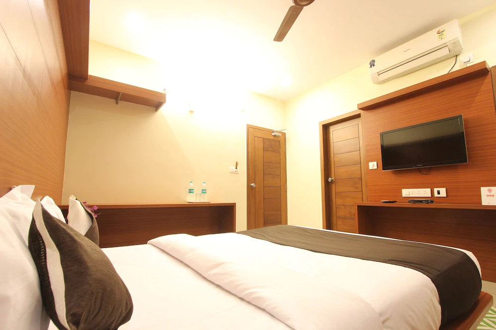The Grand Inn