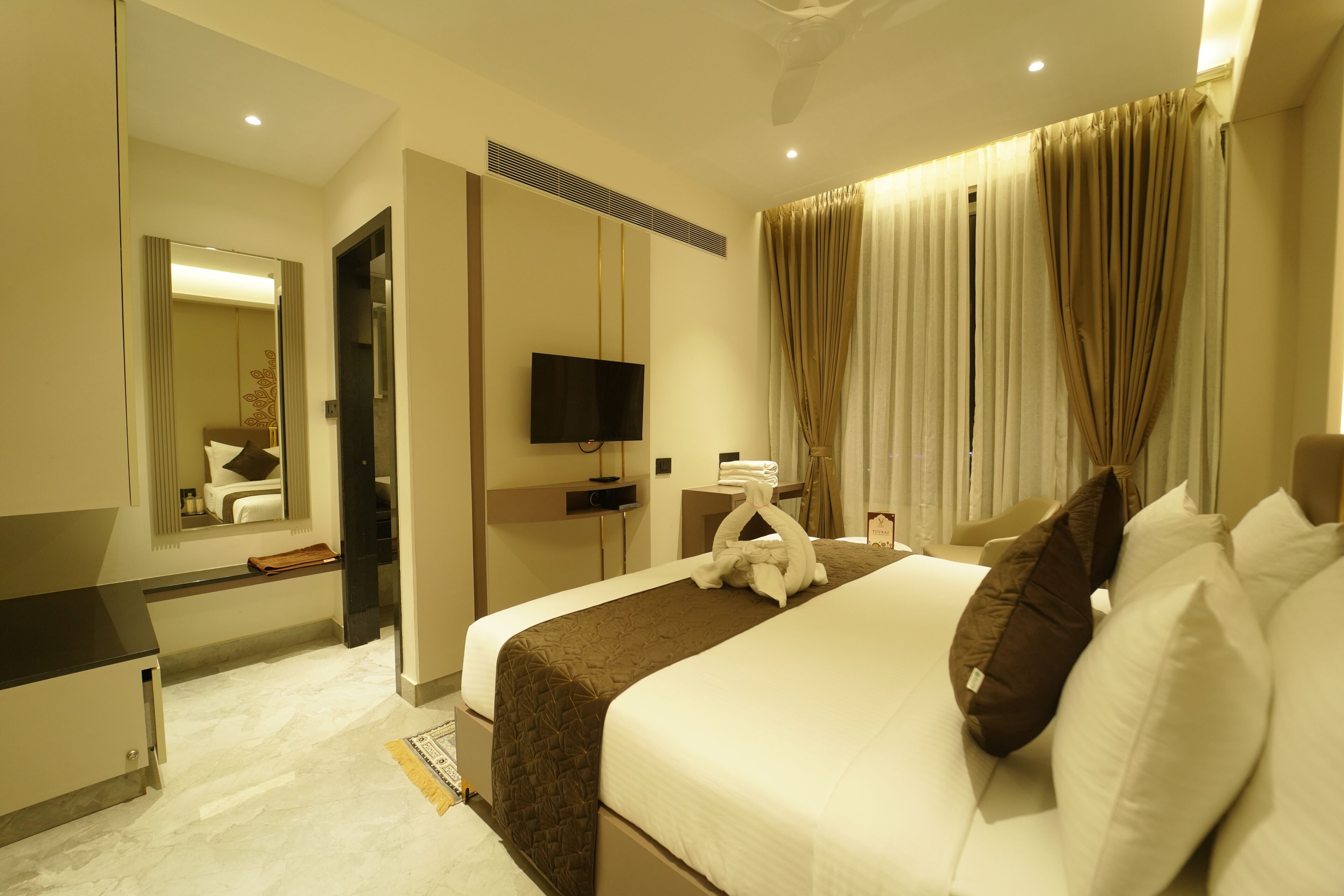 Yuvraj Le Royale