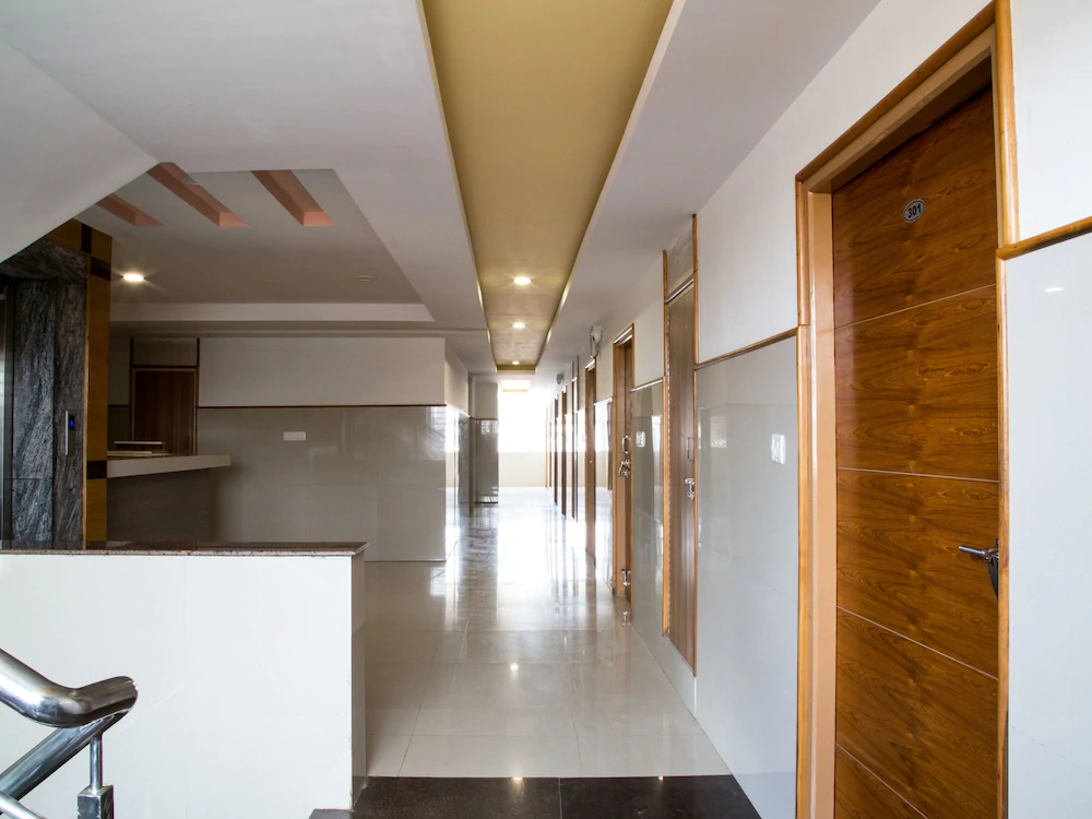 Sri Nidhi Hotel by OYO