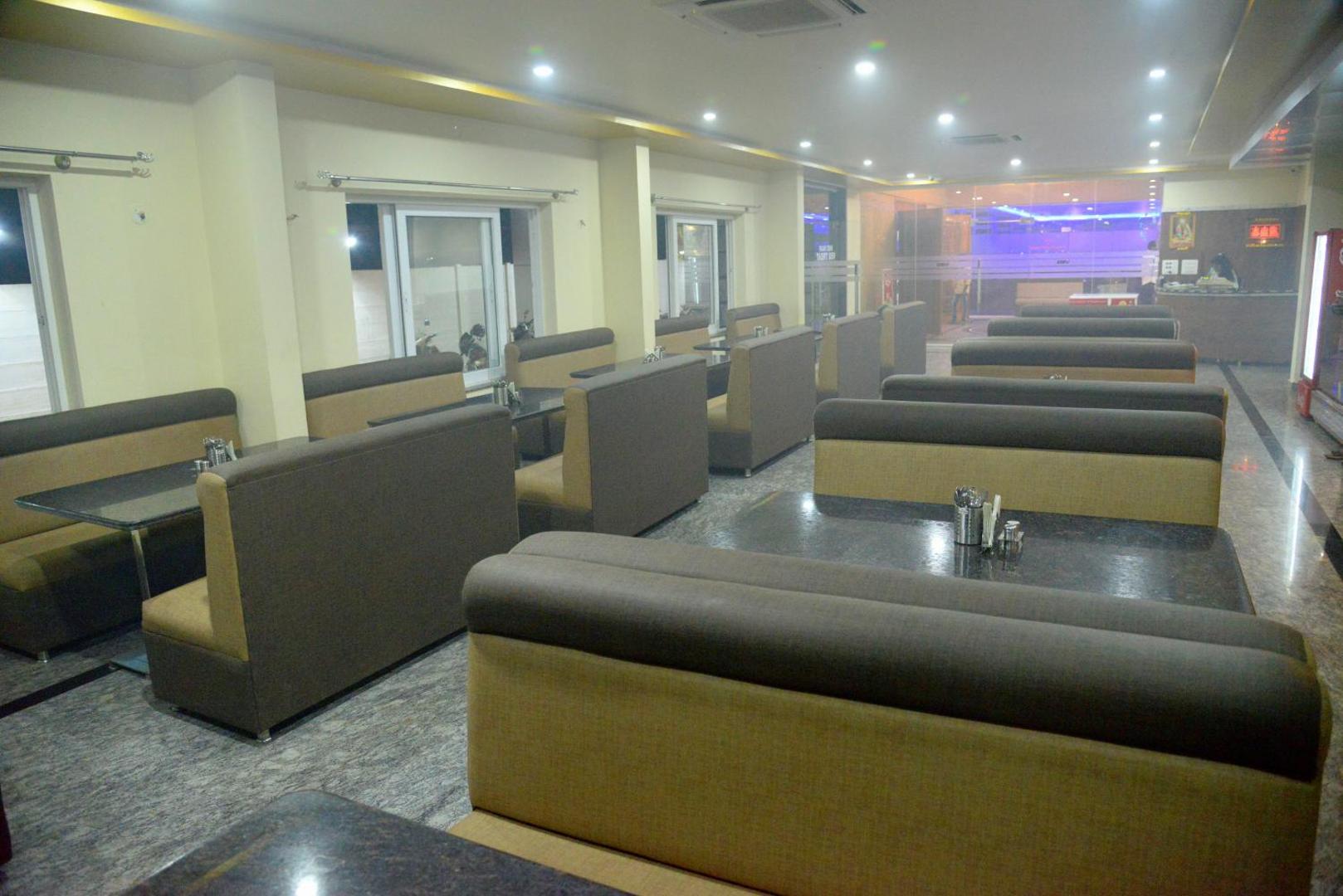 Hotel Souparnika