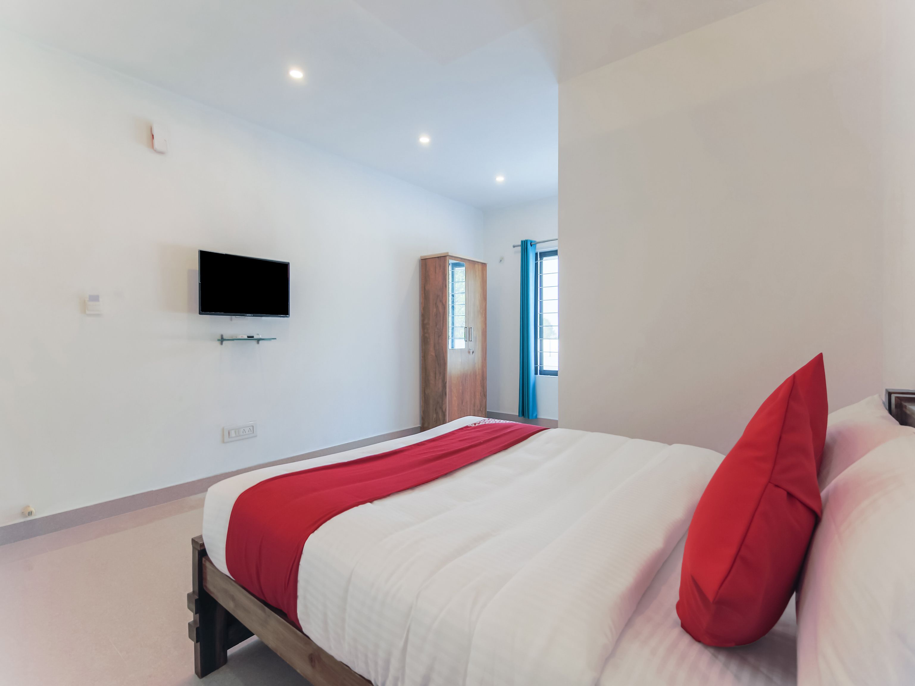 Comfort Inn by OYO