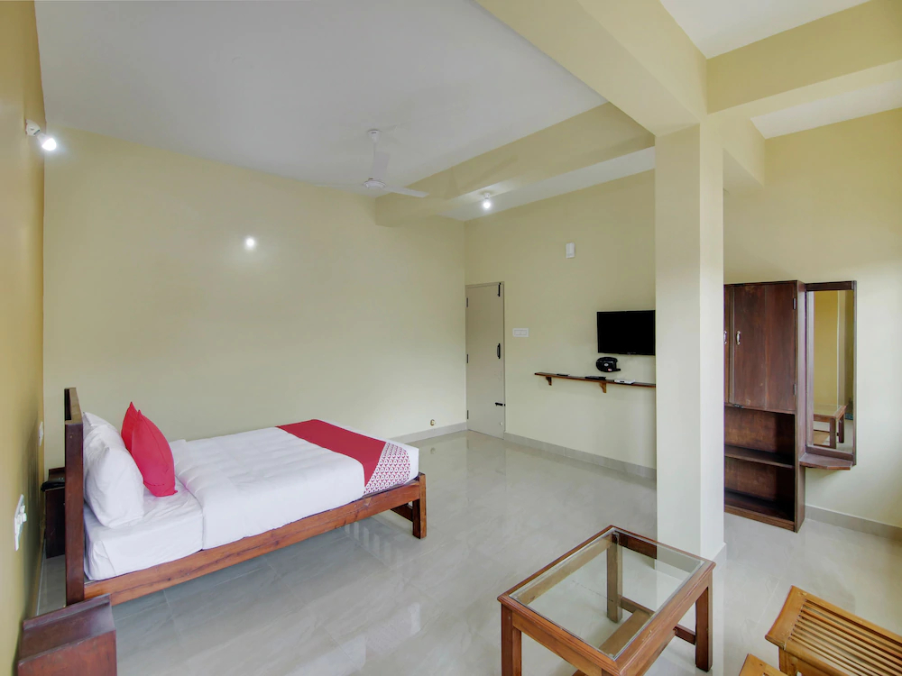 The Mayura Residency By OYO Rooms