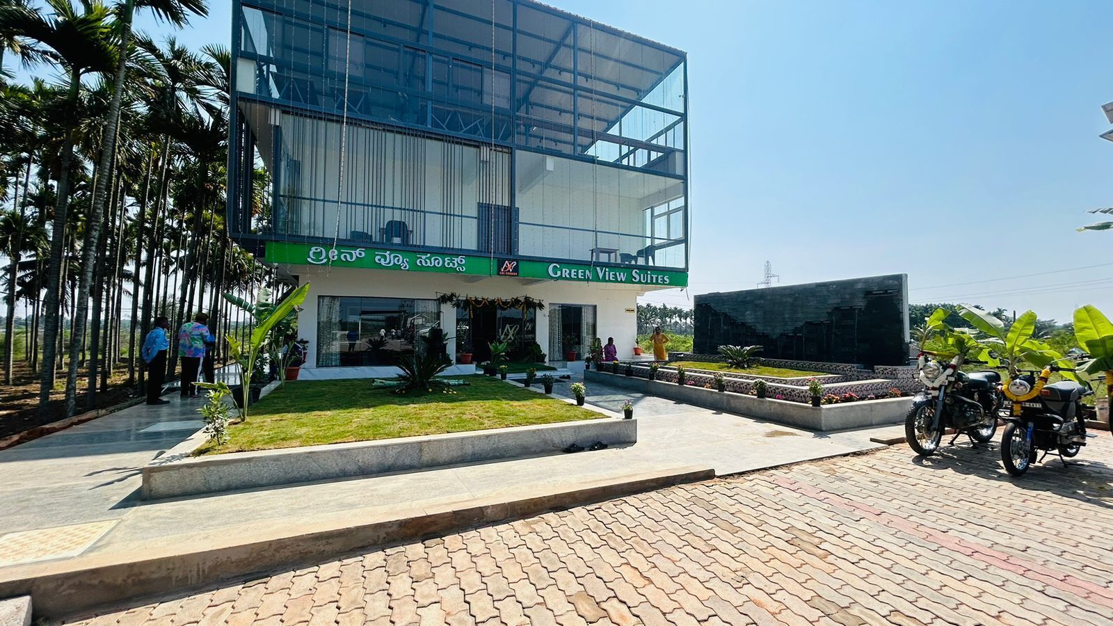 Green View Suite