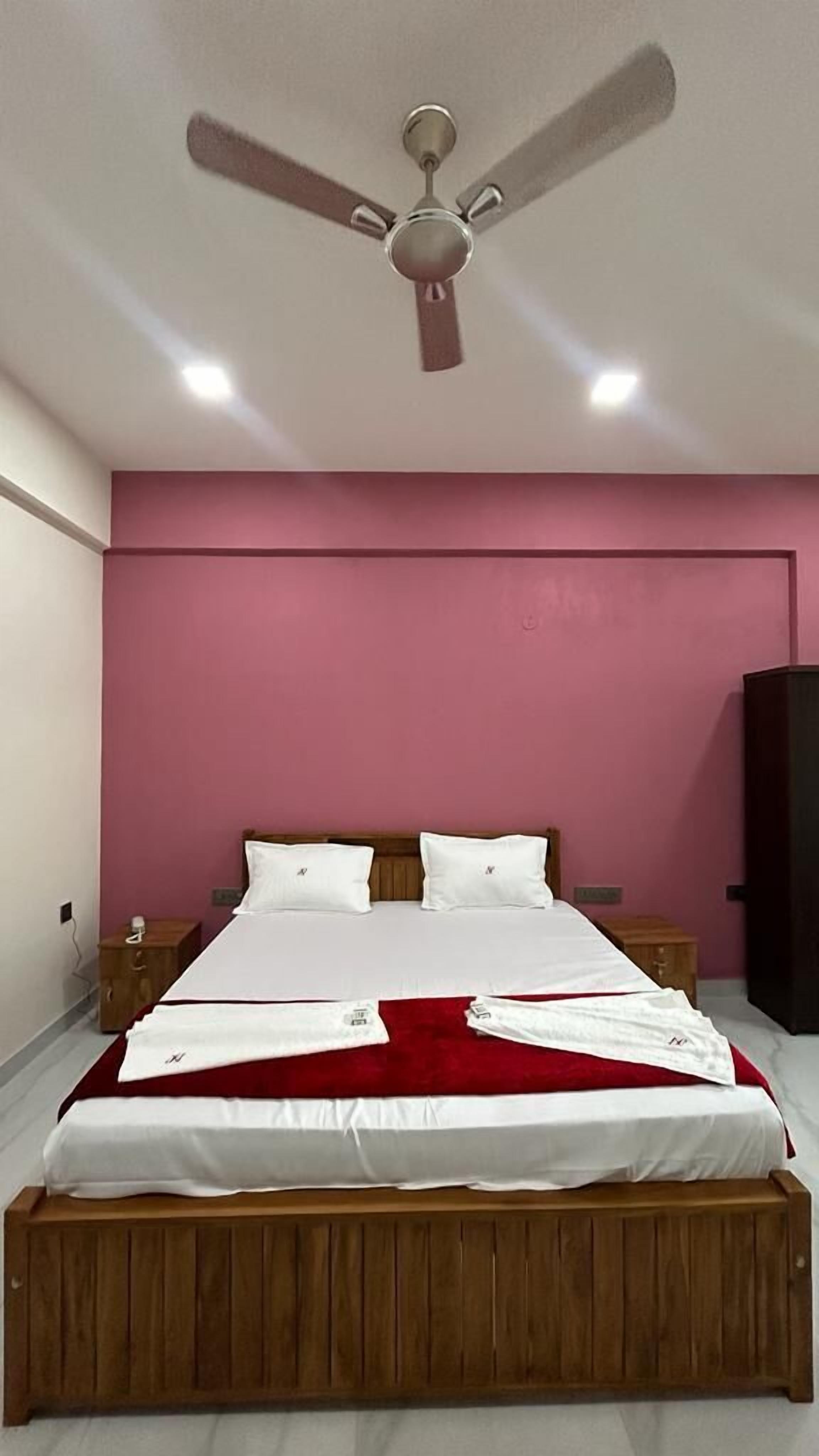 Green View Suite