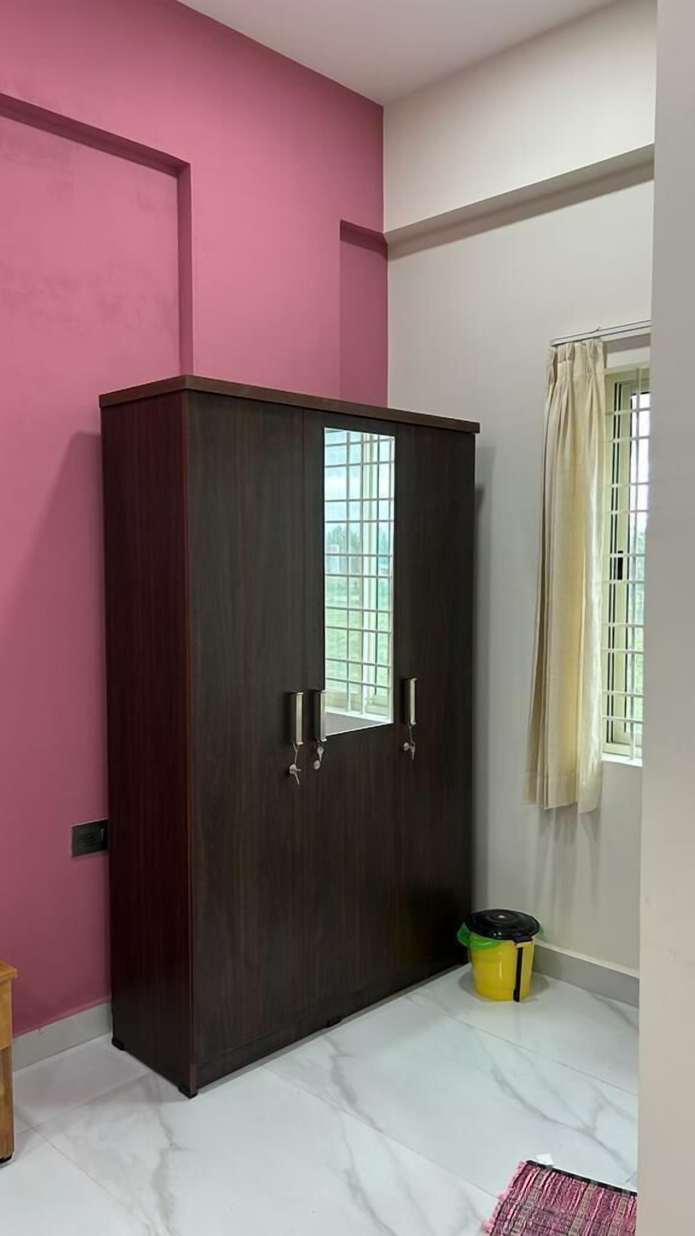 Green View Suite