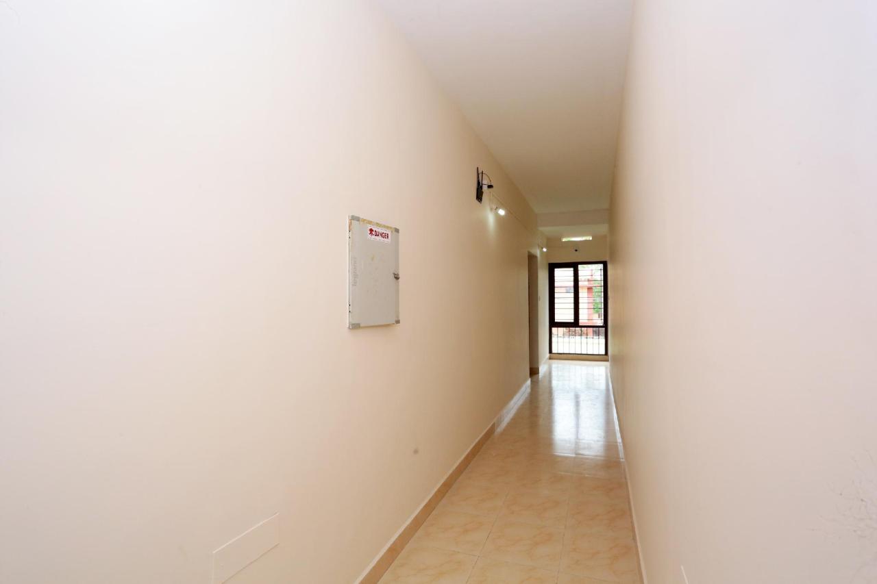 SPOT ON 76848 Hotel Samruddhi Residency