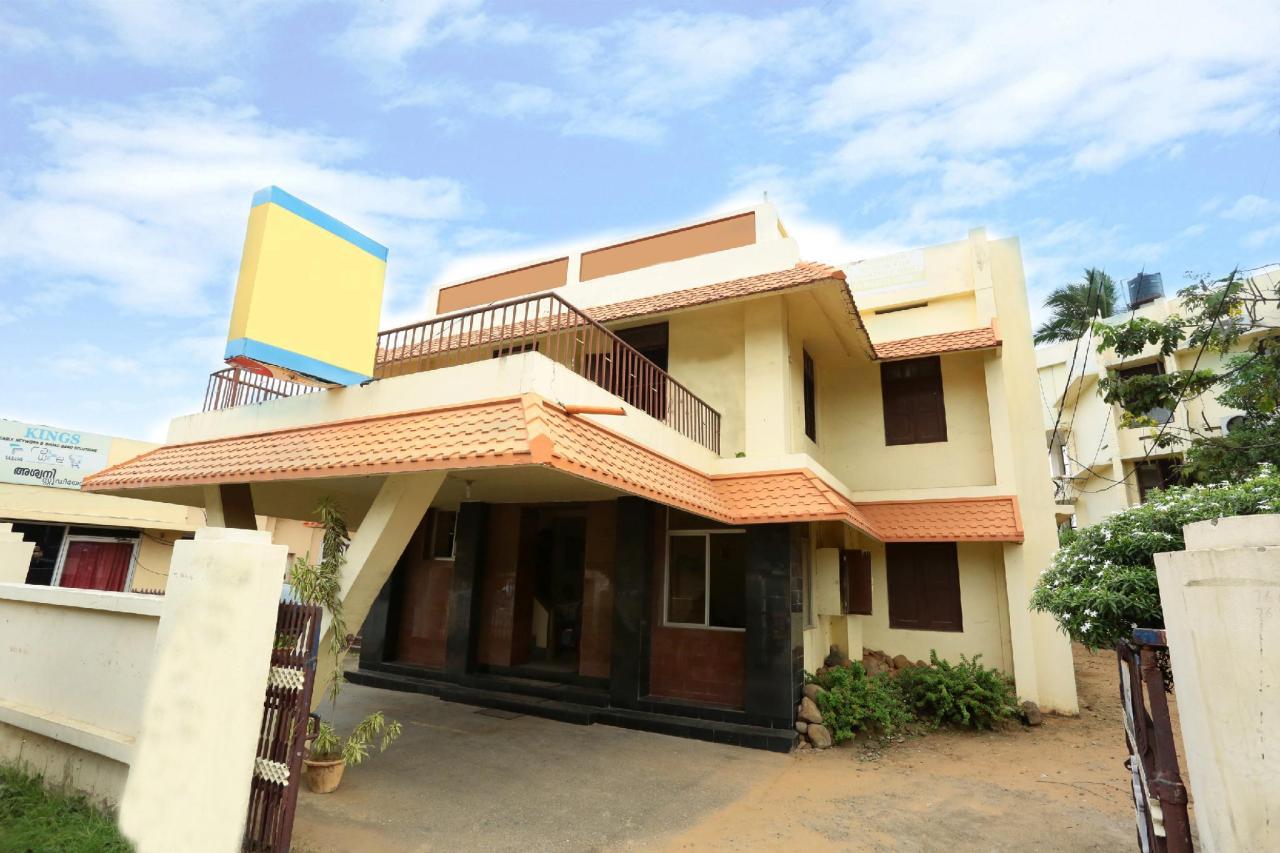 SPOT ON 76848 Hotel Samruddhi Residency