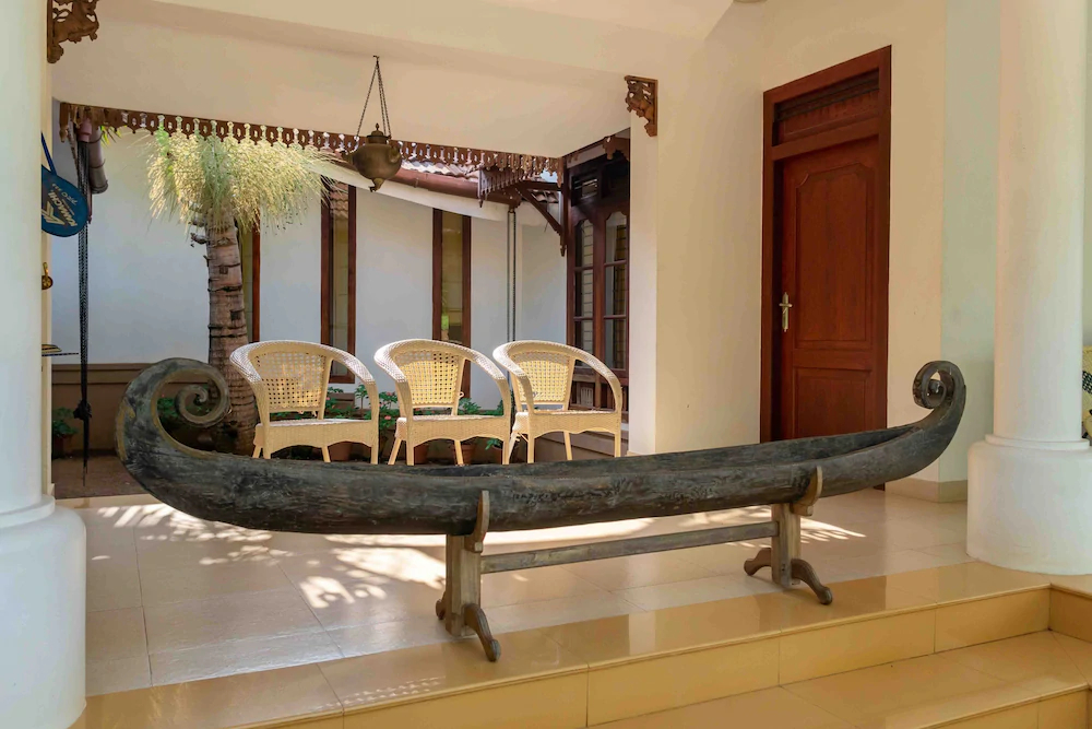 Crystal Homestay by Vista Rooms