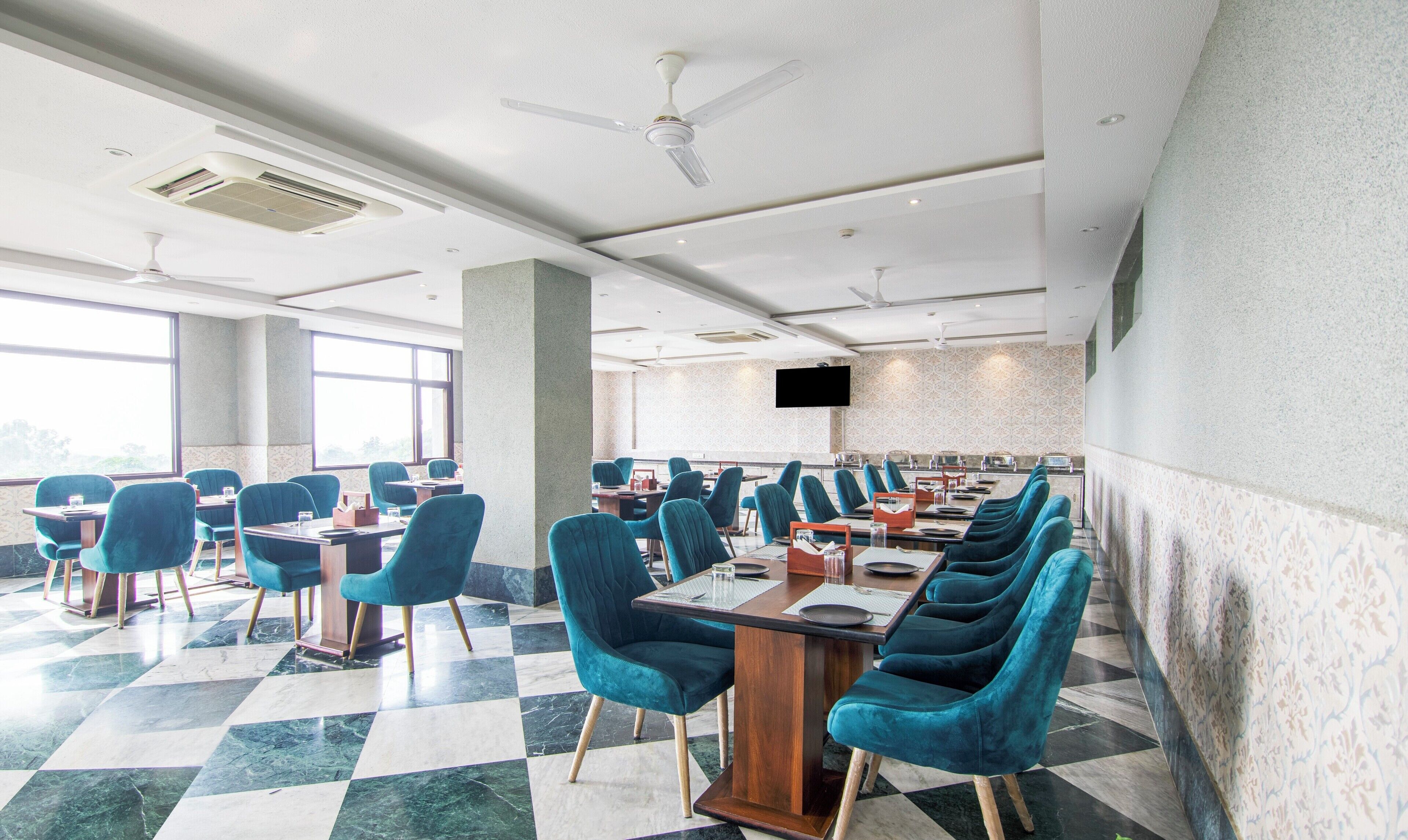 Treebo Trinetar International