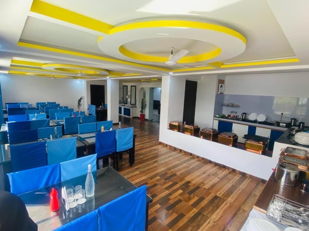 Hotel The White Castle