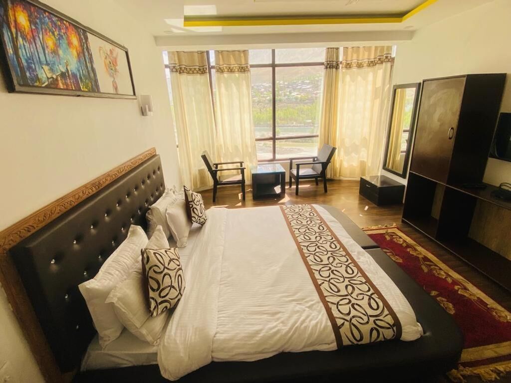 Hotel The White Castle