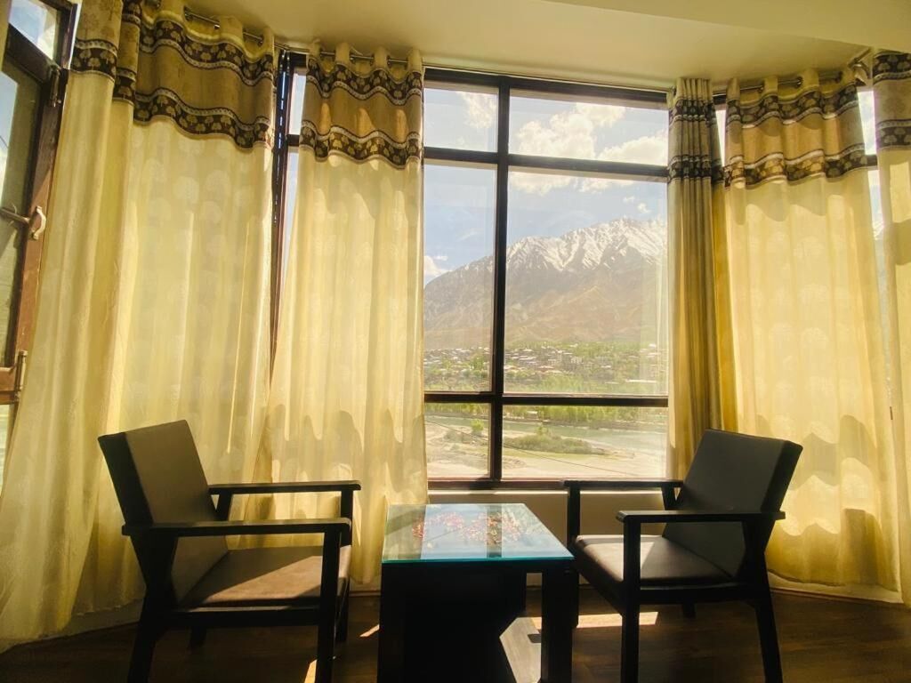 Hotel The White Castle