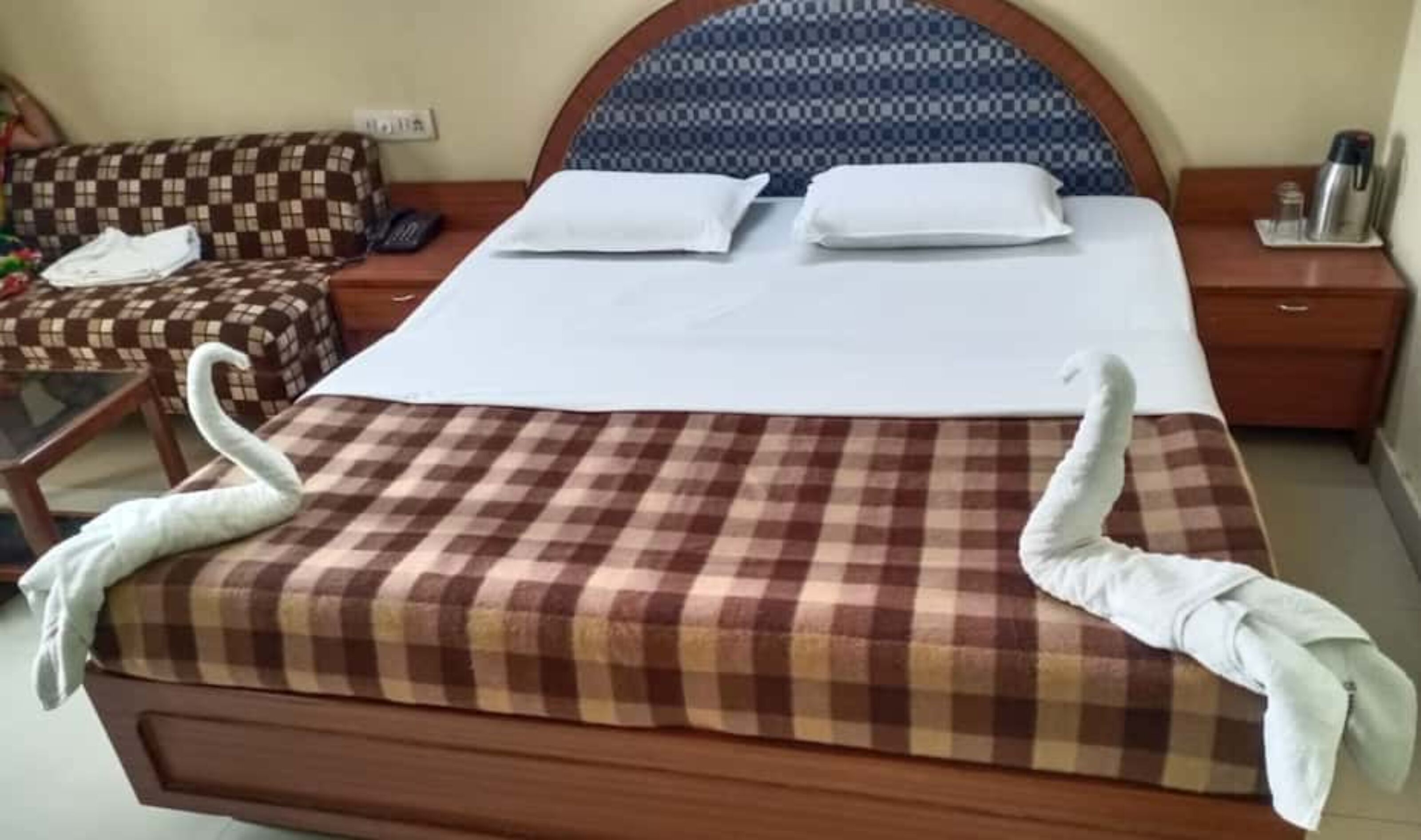 Goroomgo Shakuntala Katra