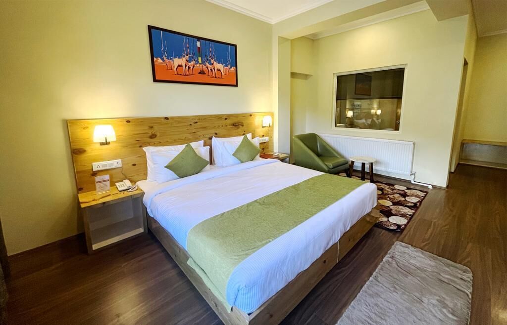 Crown Himalaya Hotel